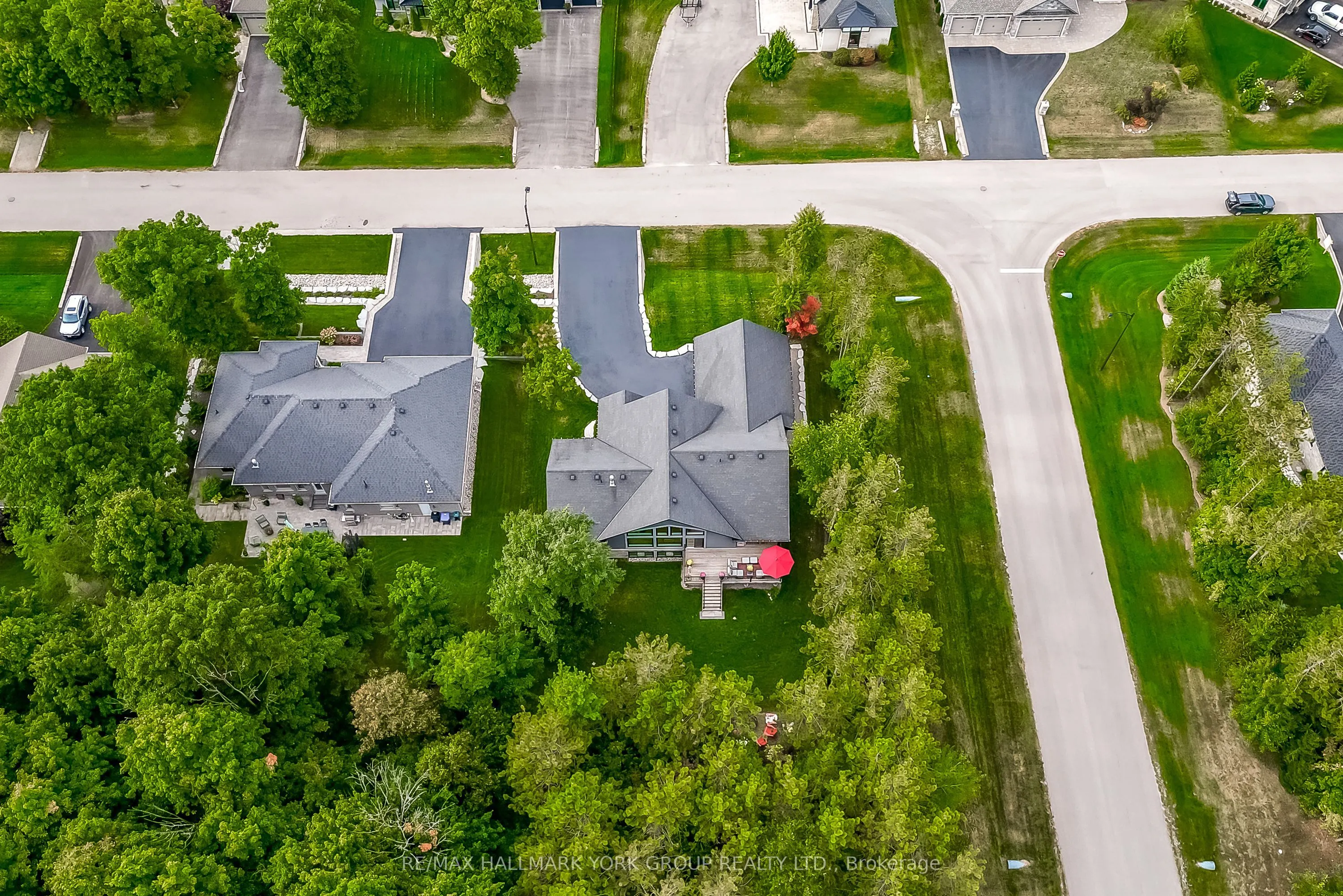 118 Mennill Drive