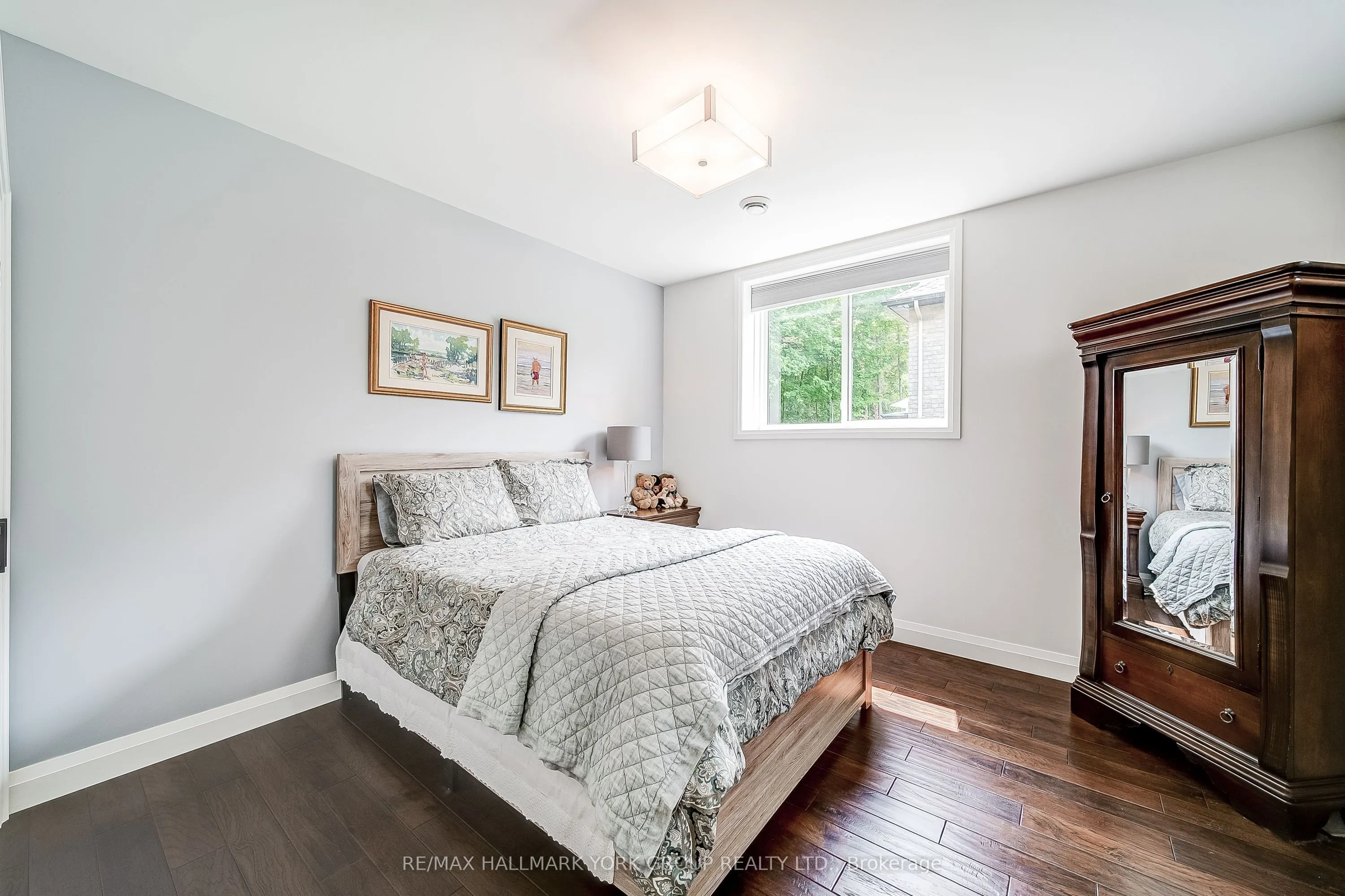 118 Mennill Drive