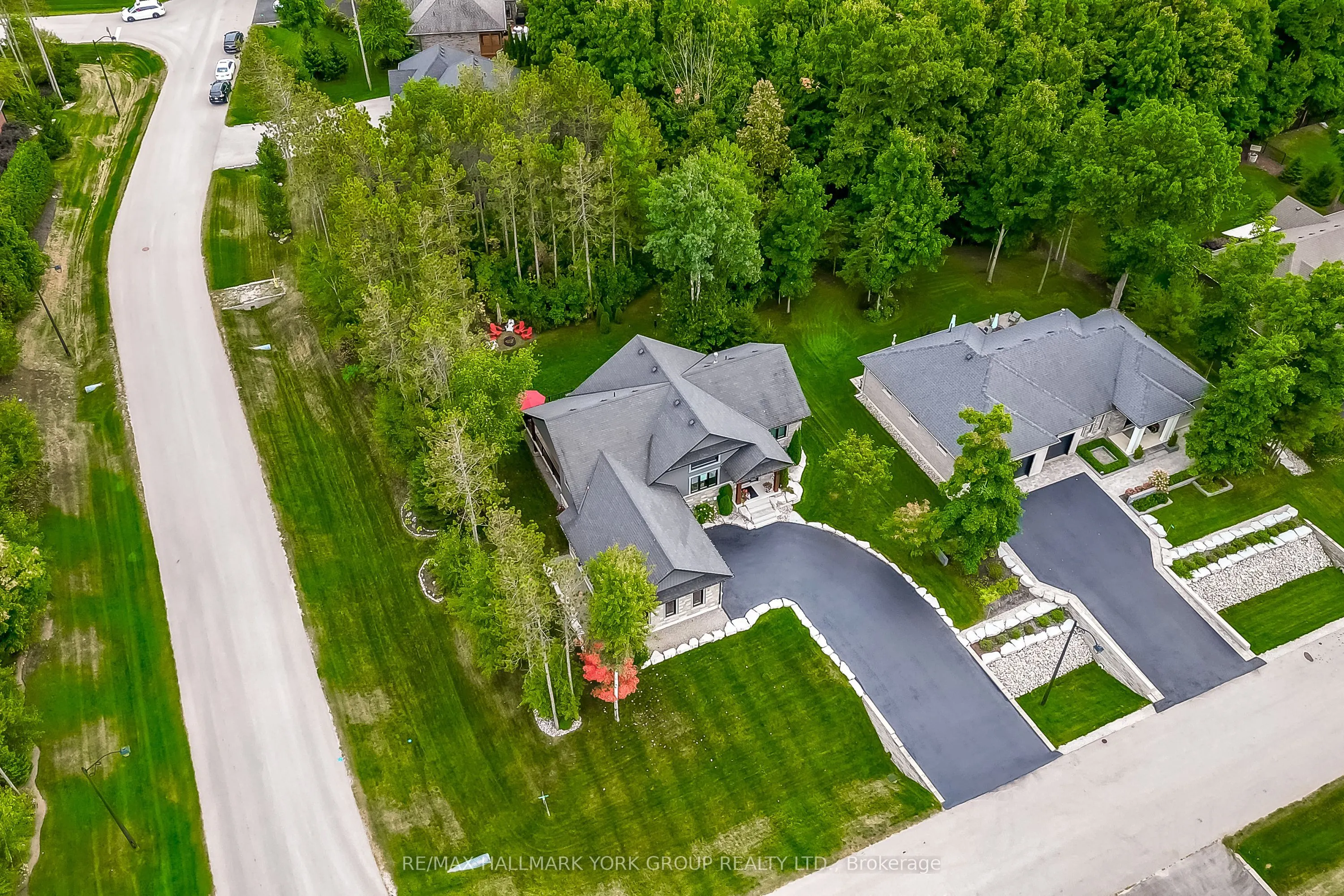 118 Mennill Drive