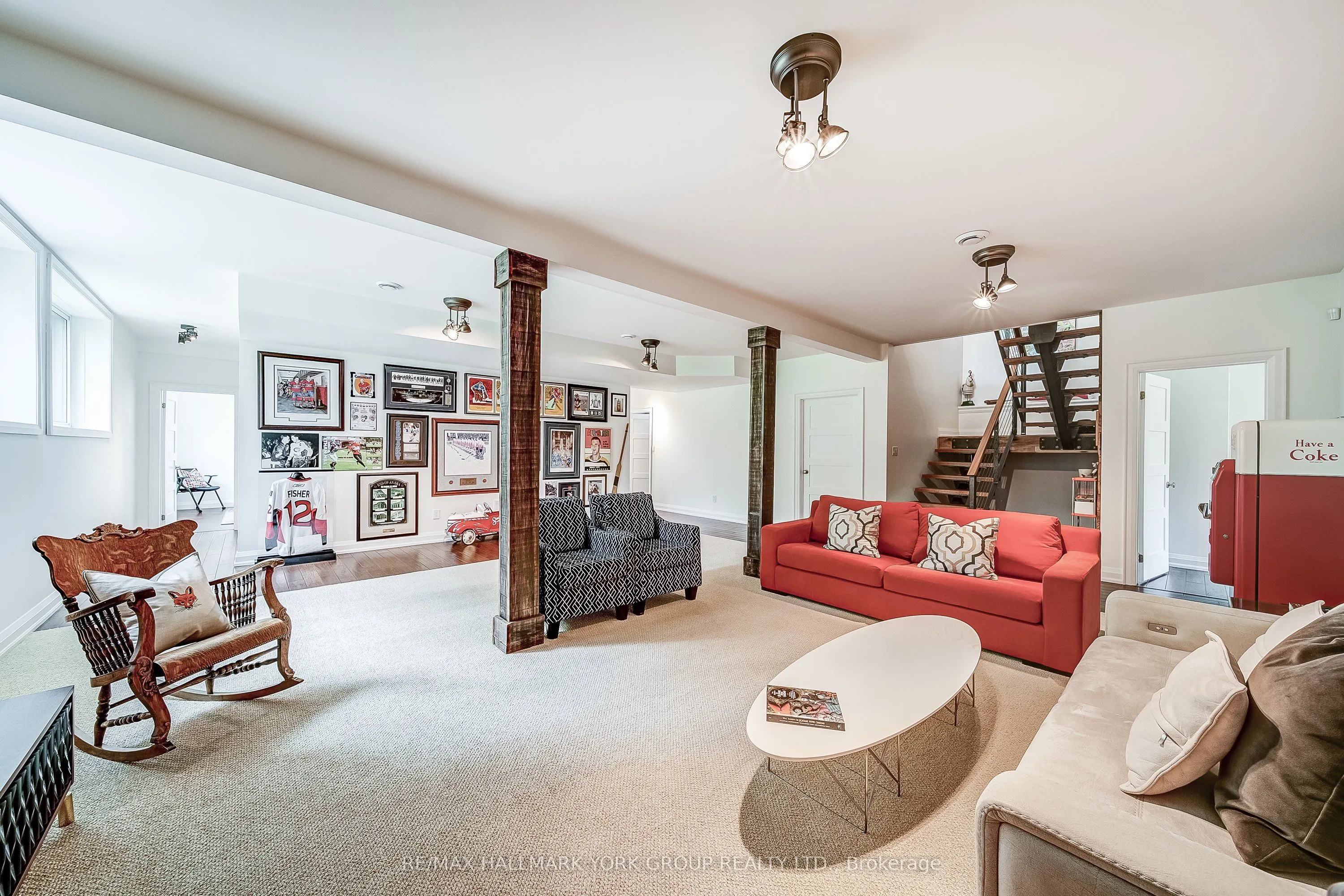 118 Mennill Drive