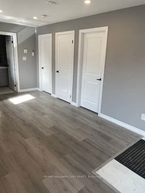 12 Dufferin Street, #Units 1 + 2 + Coach House