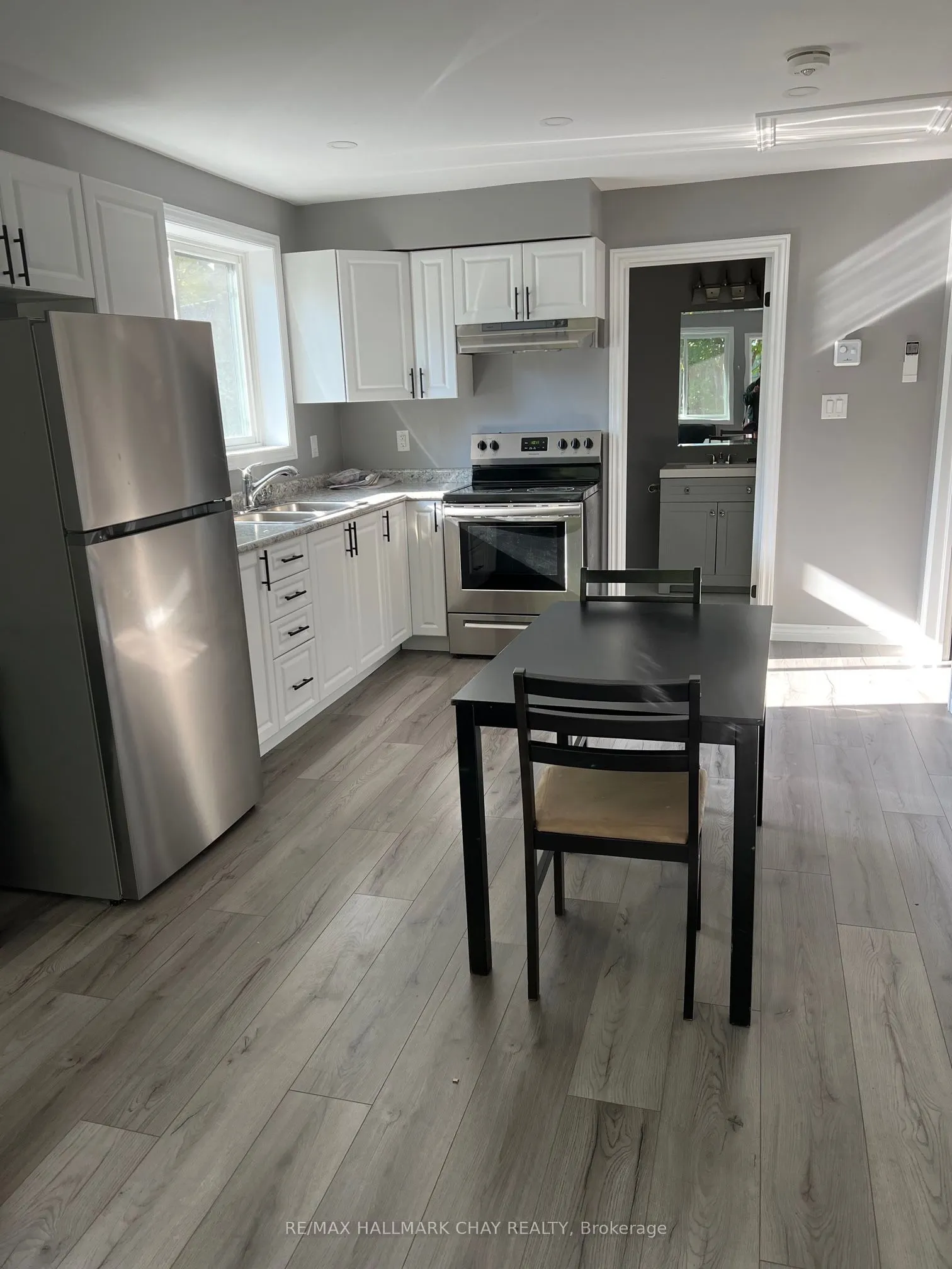 12 Dufferin Street, #Units 1 + 2 + Coach House