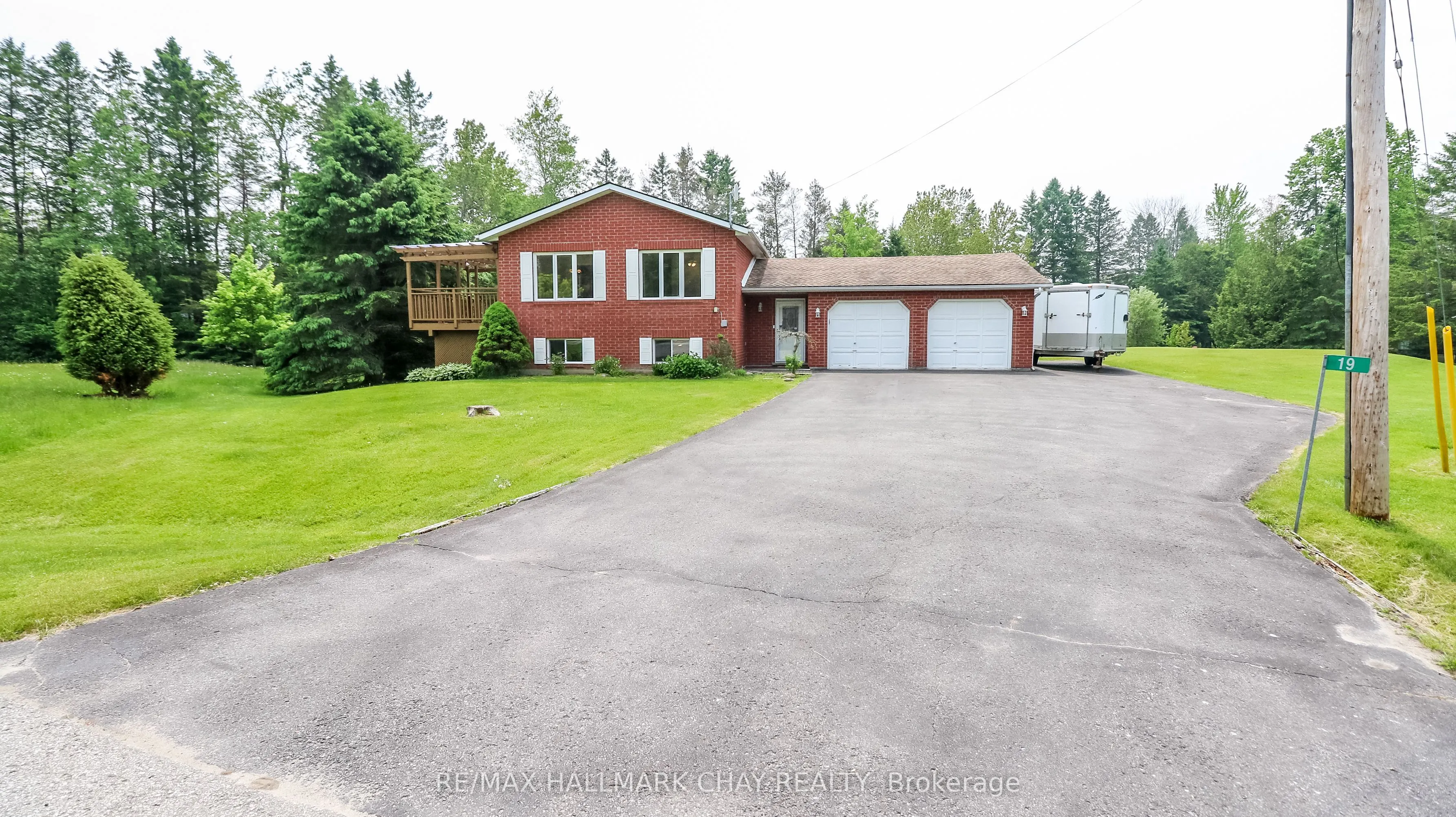 19 Crystalwood Lane