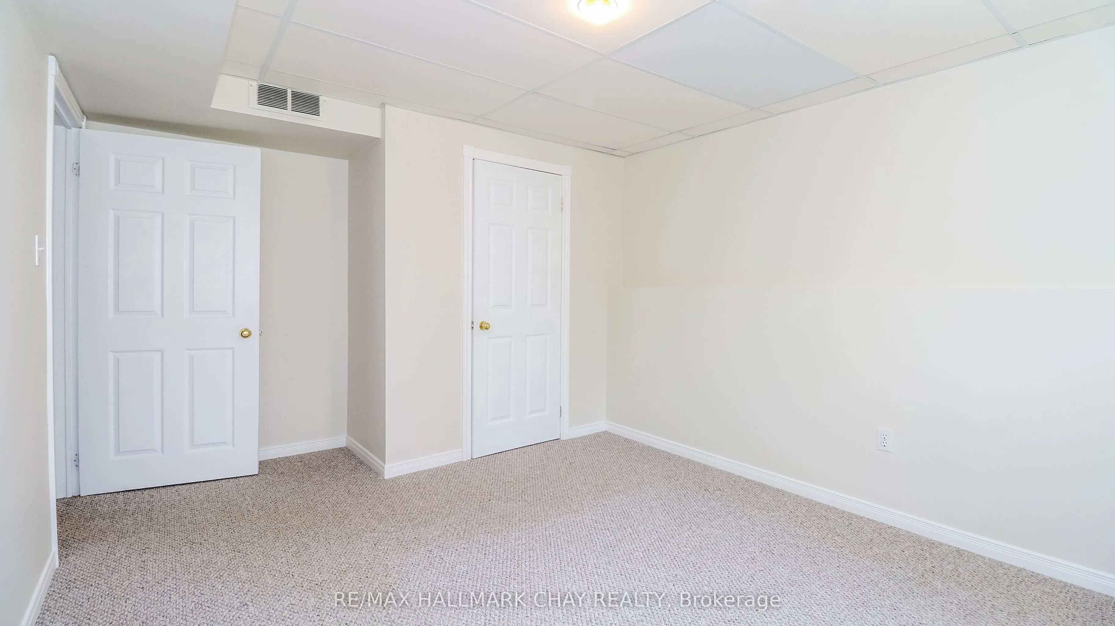 19 Crystalwood Lane