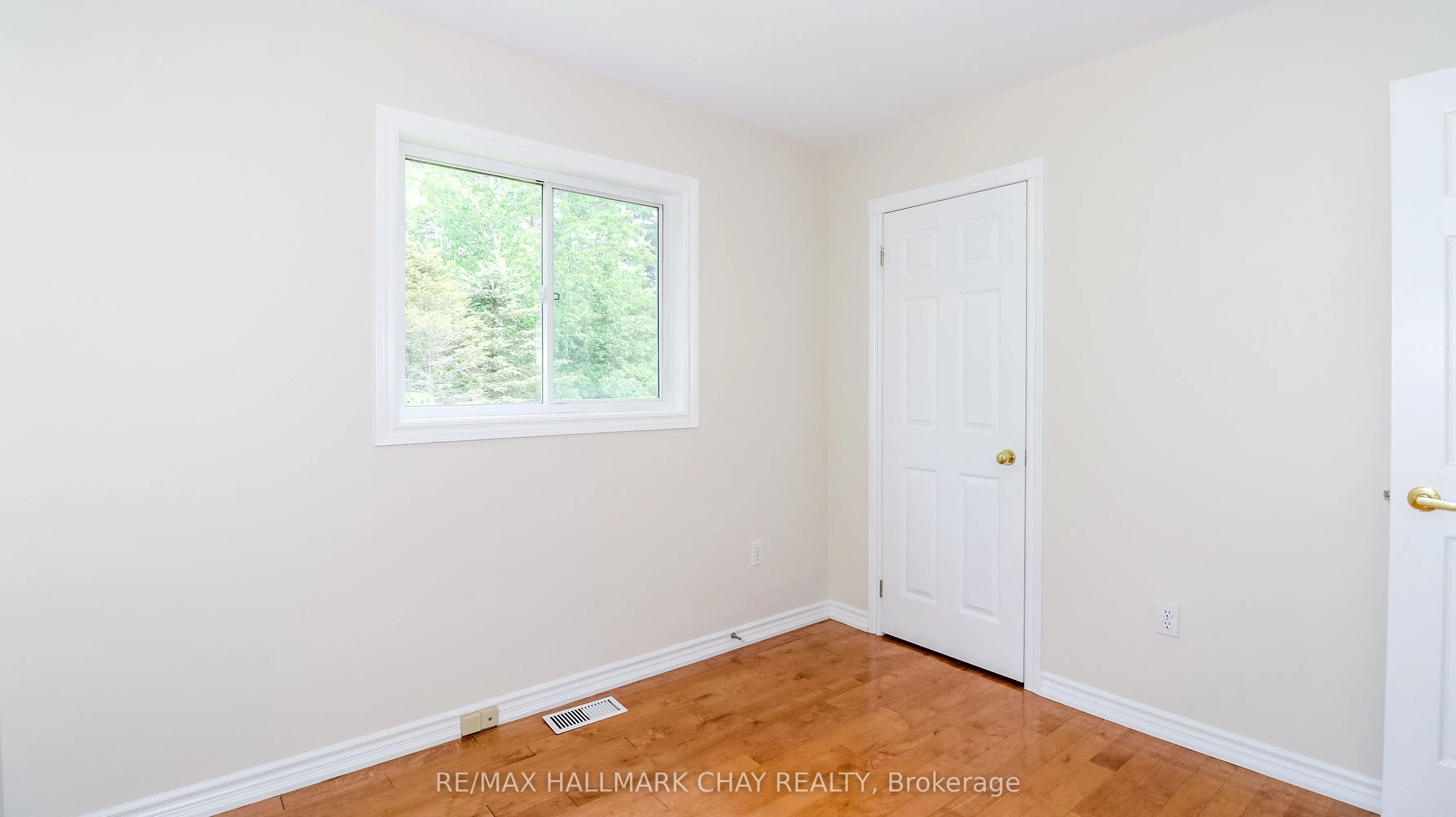 19 Crystalwood Lane