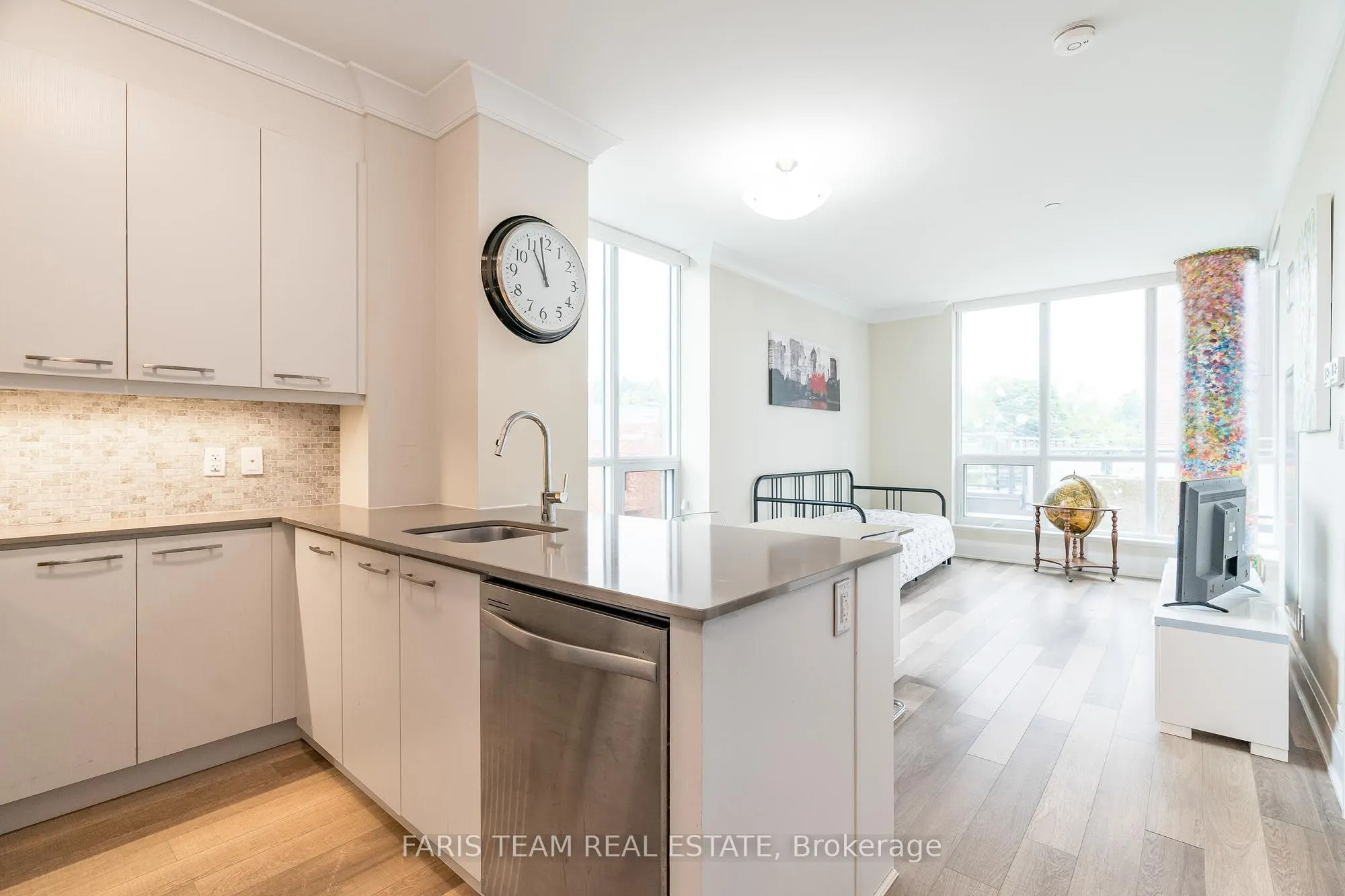 111 Worsley Street, #305