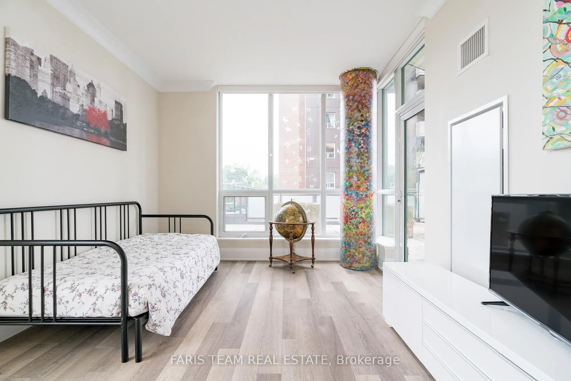 111 Worsley Street, #305