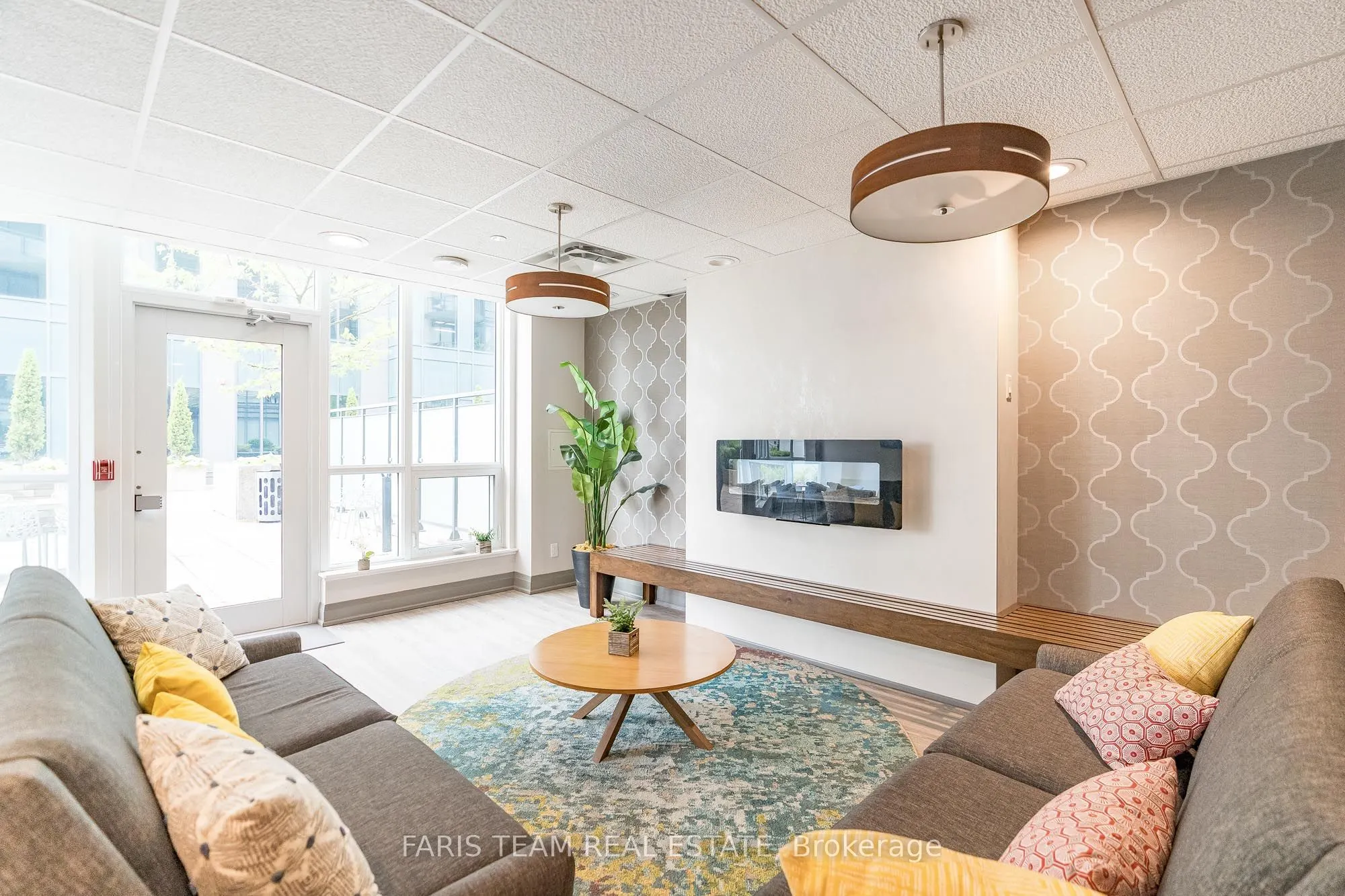 111 Worsley Street, #305