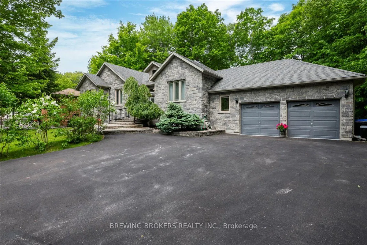 79 Forest Circle