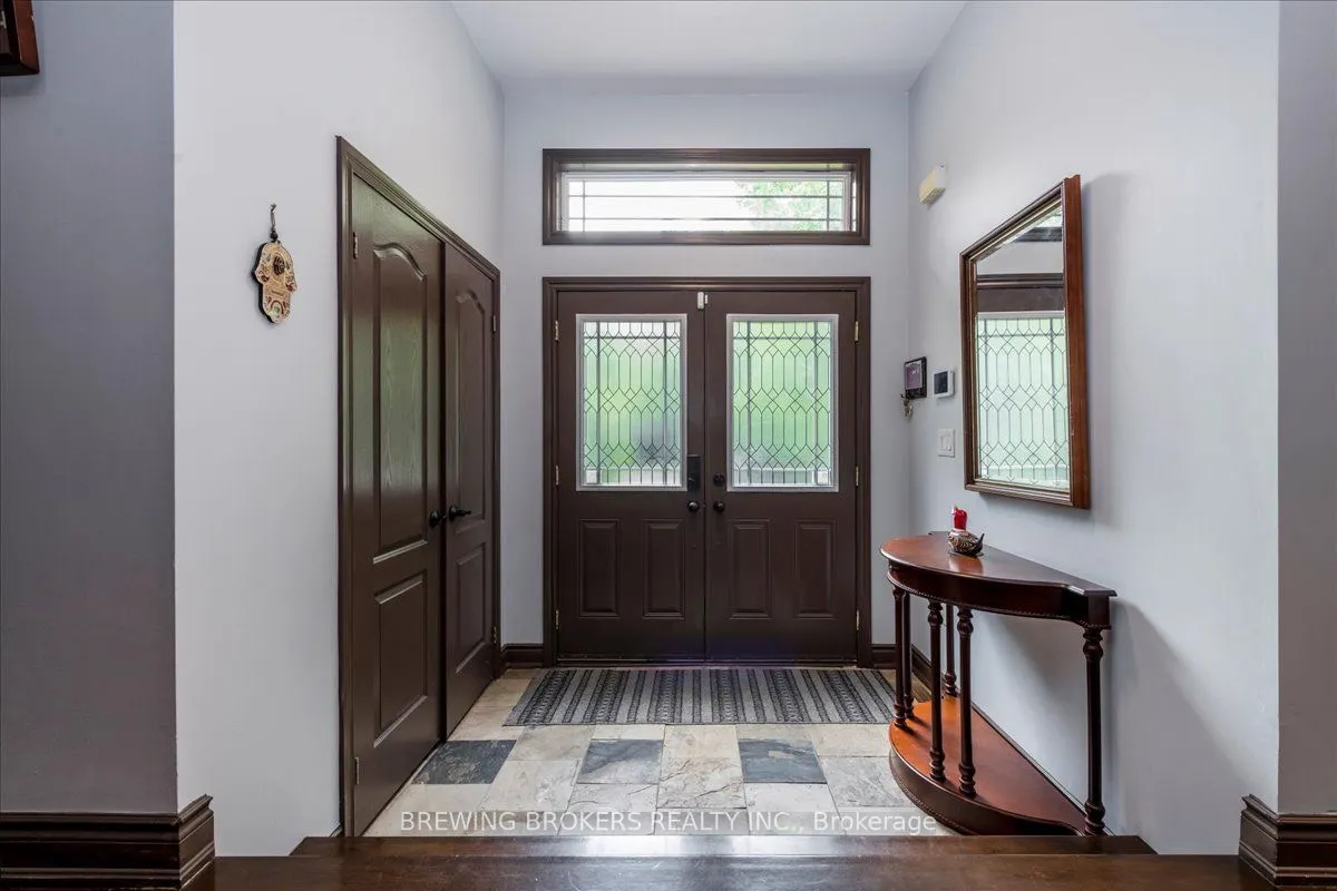 79 Forest Circle