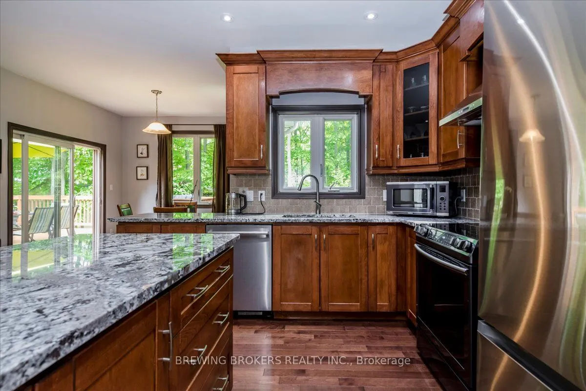 79 Forest Circle