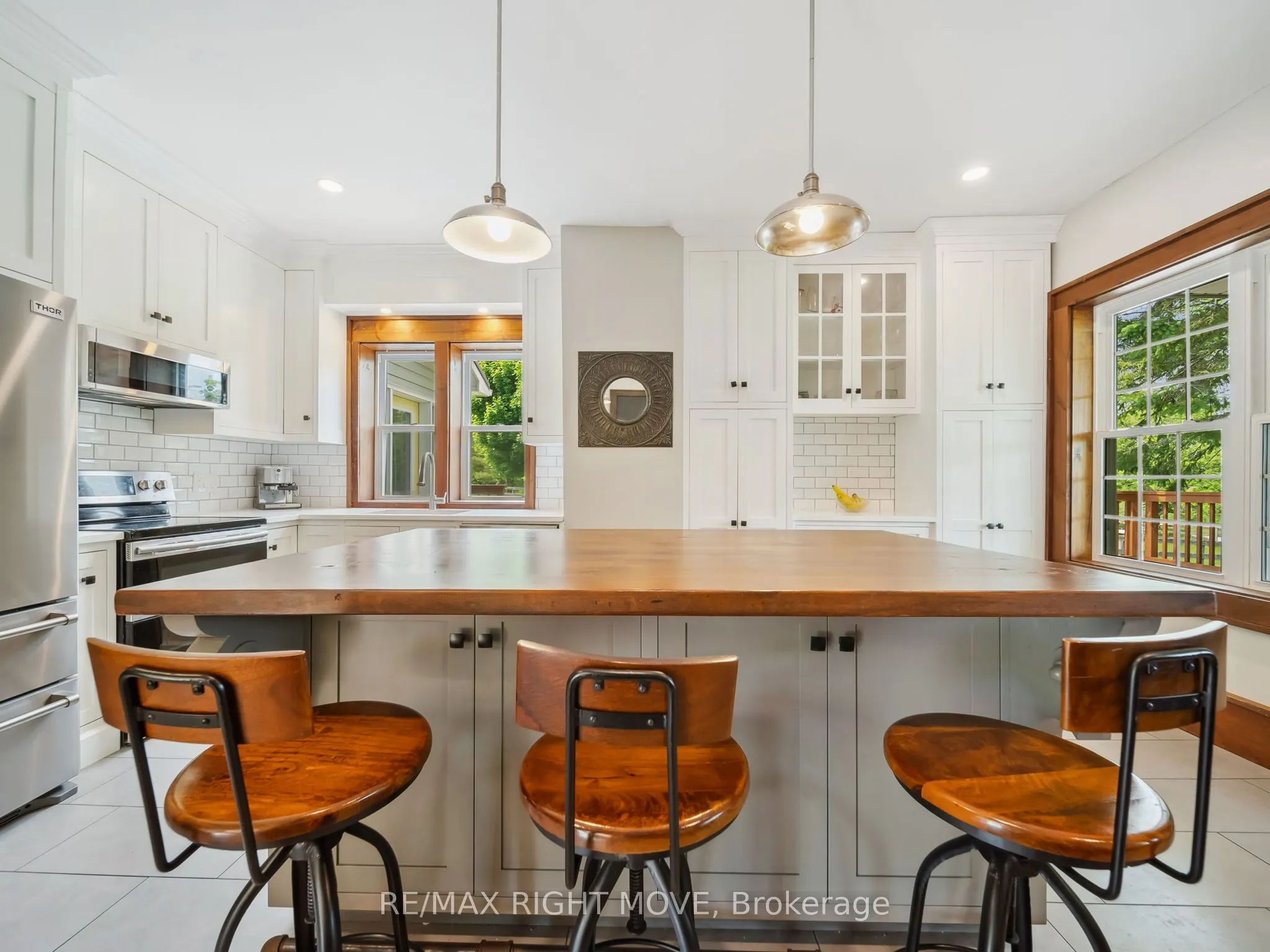 3062 Townline Rr5 Townline