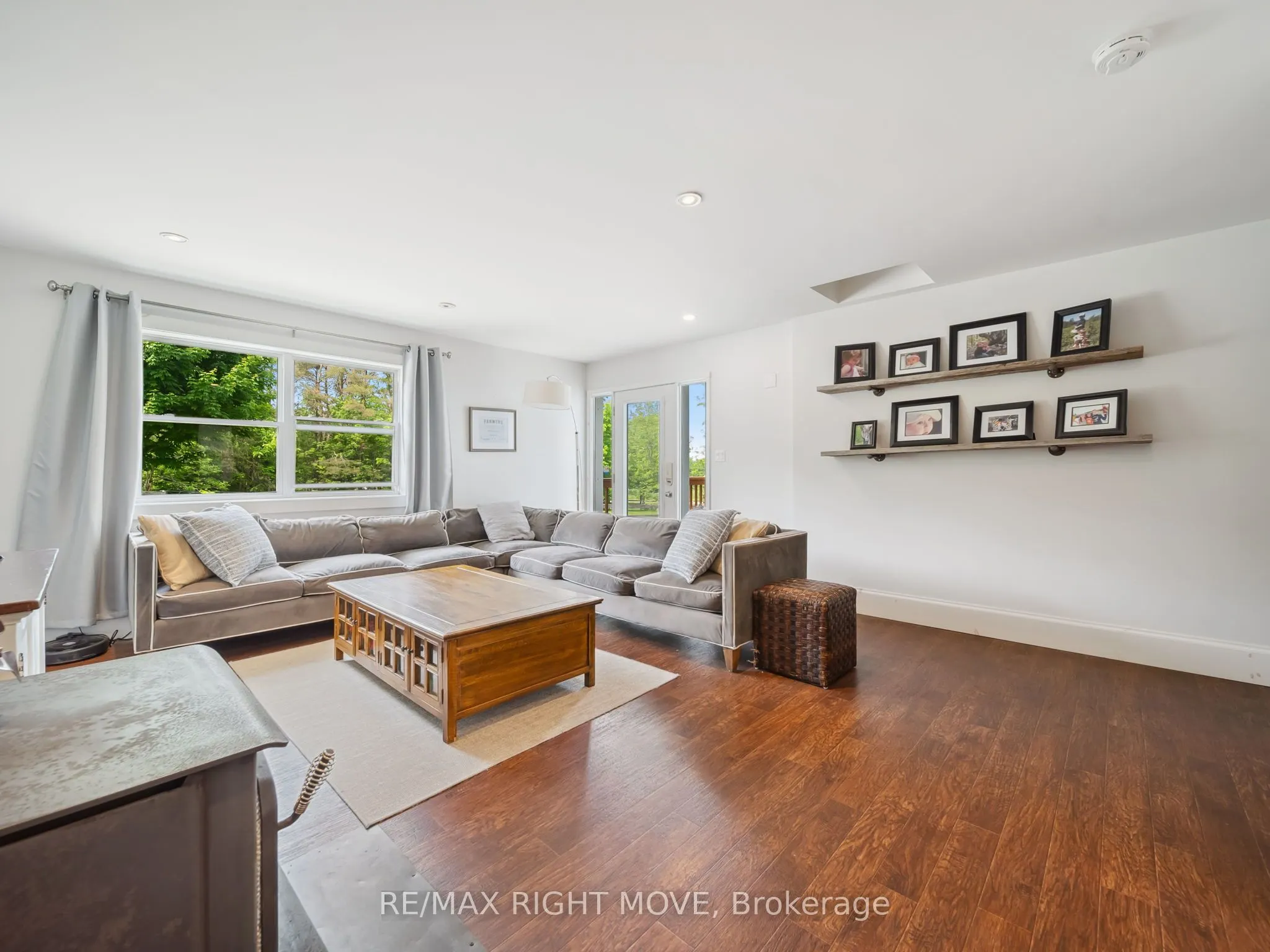 3062 Townline Rr5 Townline