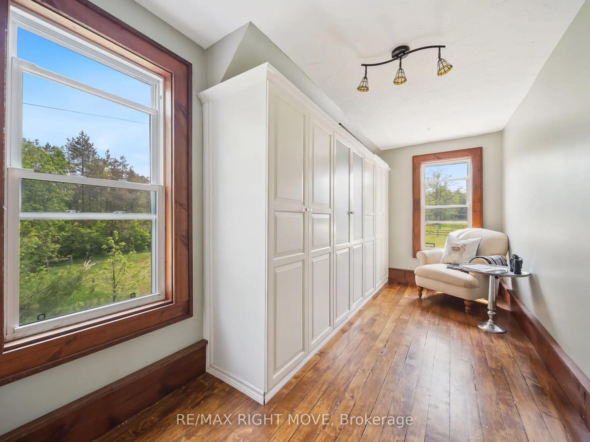 3062 Townline Rr5 Townline