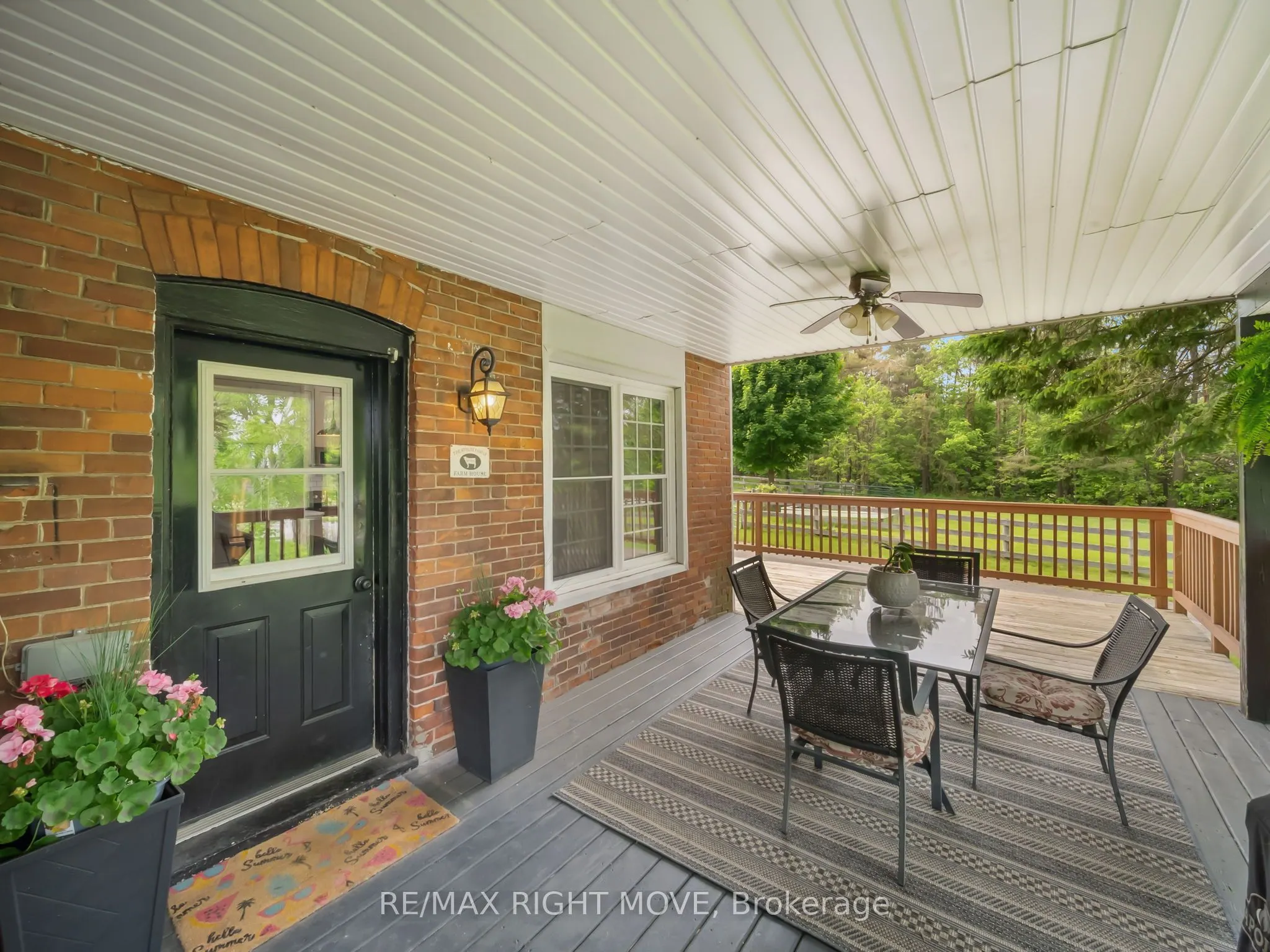 3062 Townline Rr5 Townline