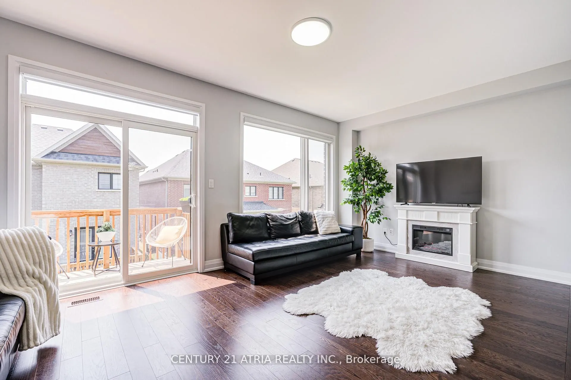 18 Sweet Cicely Street
