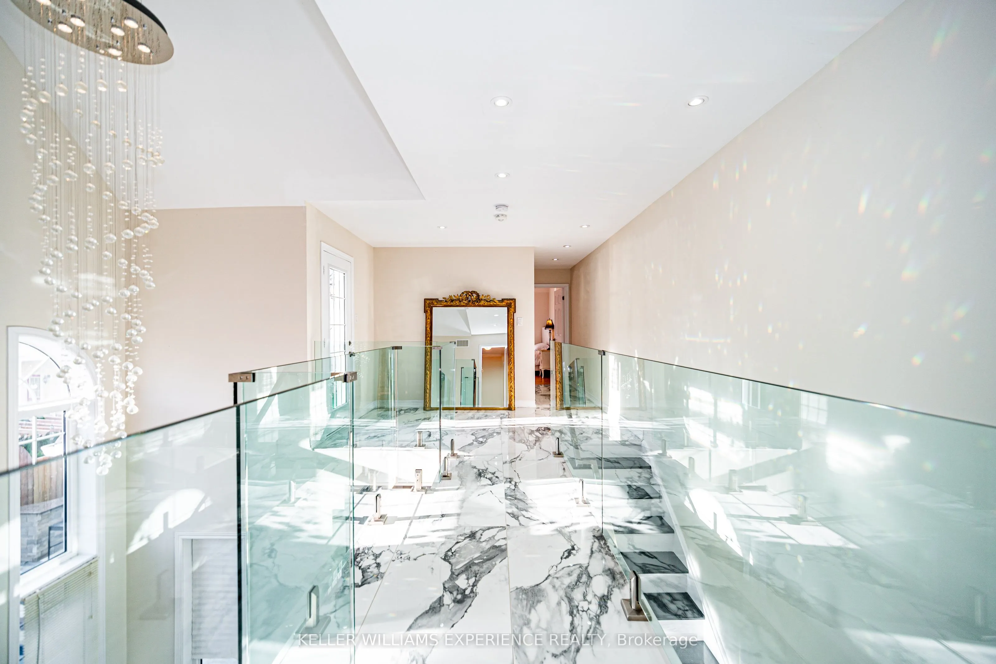 61 Riverwalk Place
