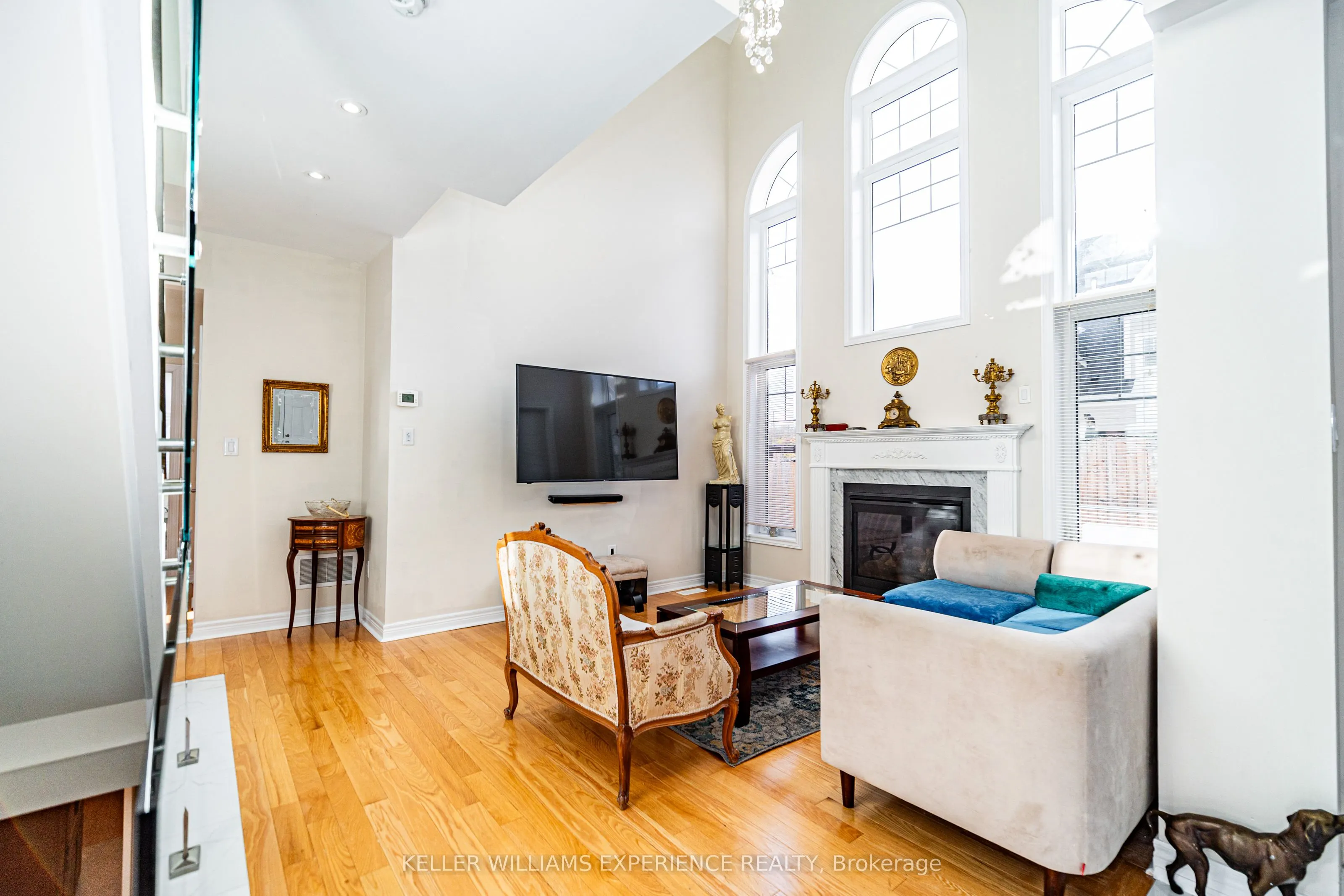 61 Riverwalk Place
