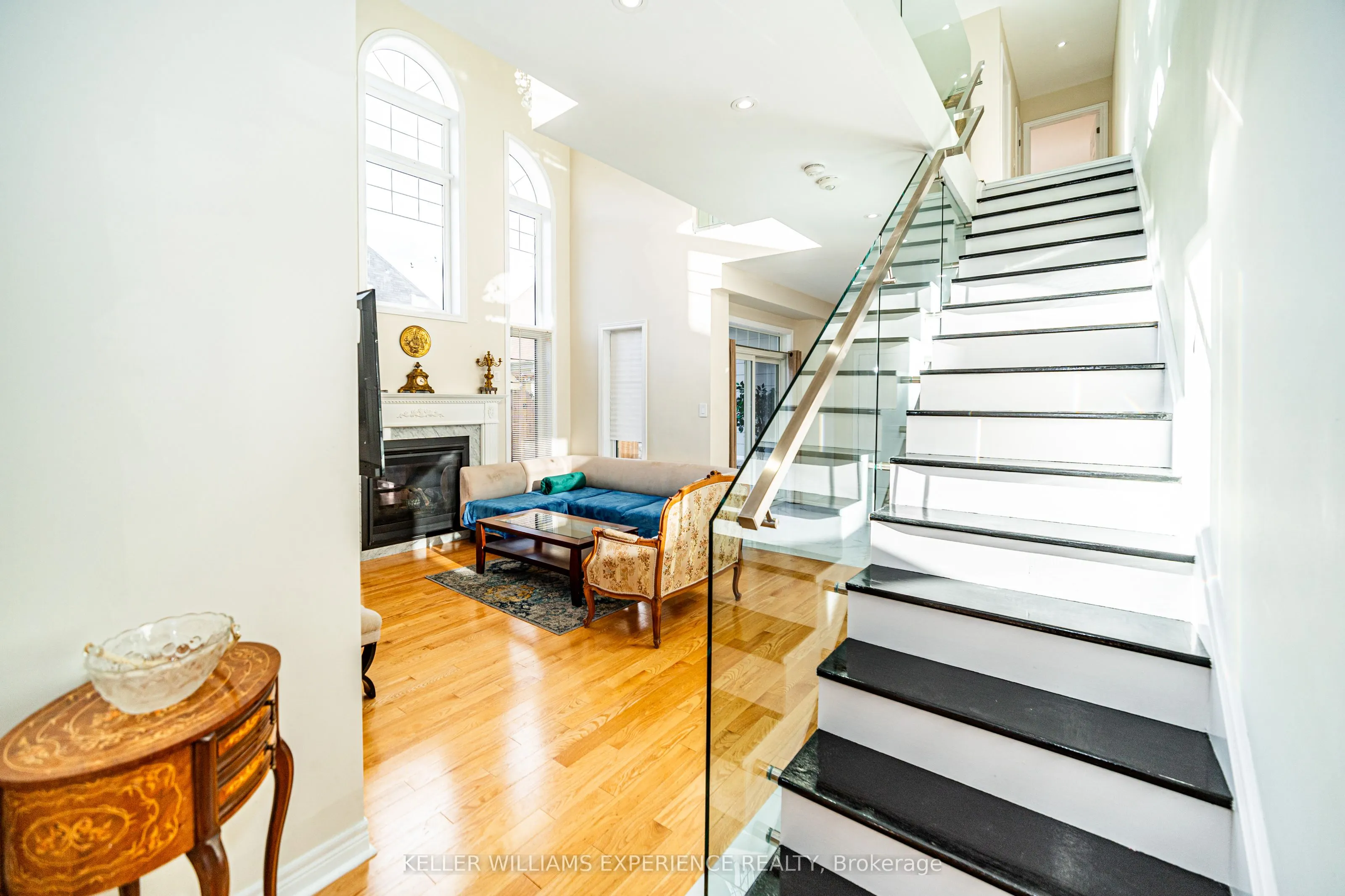 61 Riverwalk Place