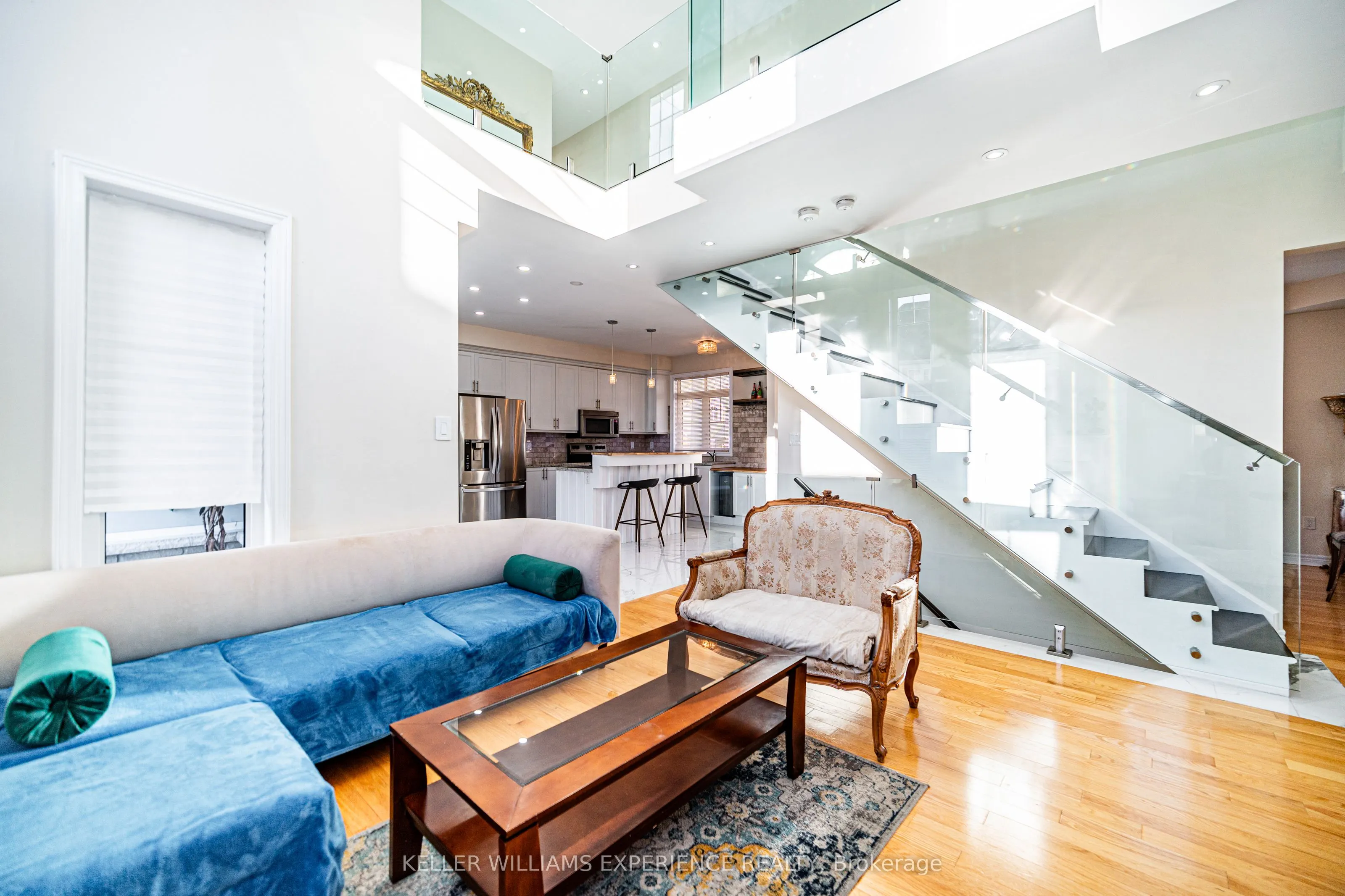 61 Riverwalk Place