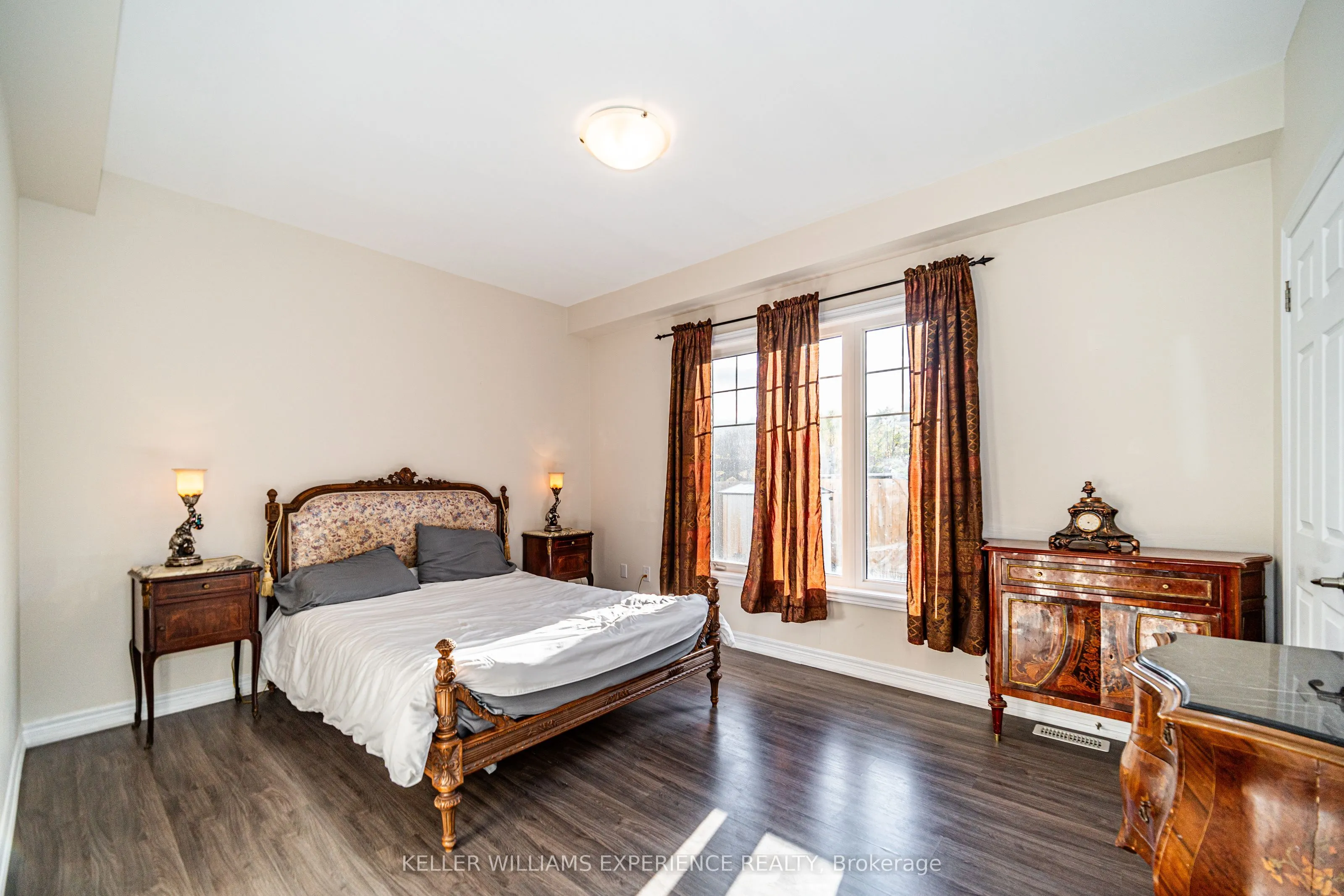 61 Riverwalk Place