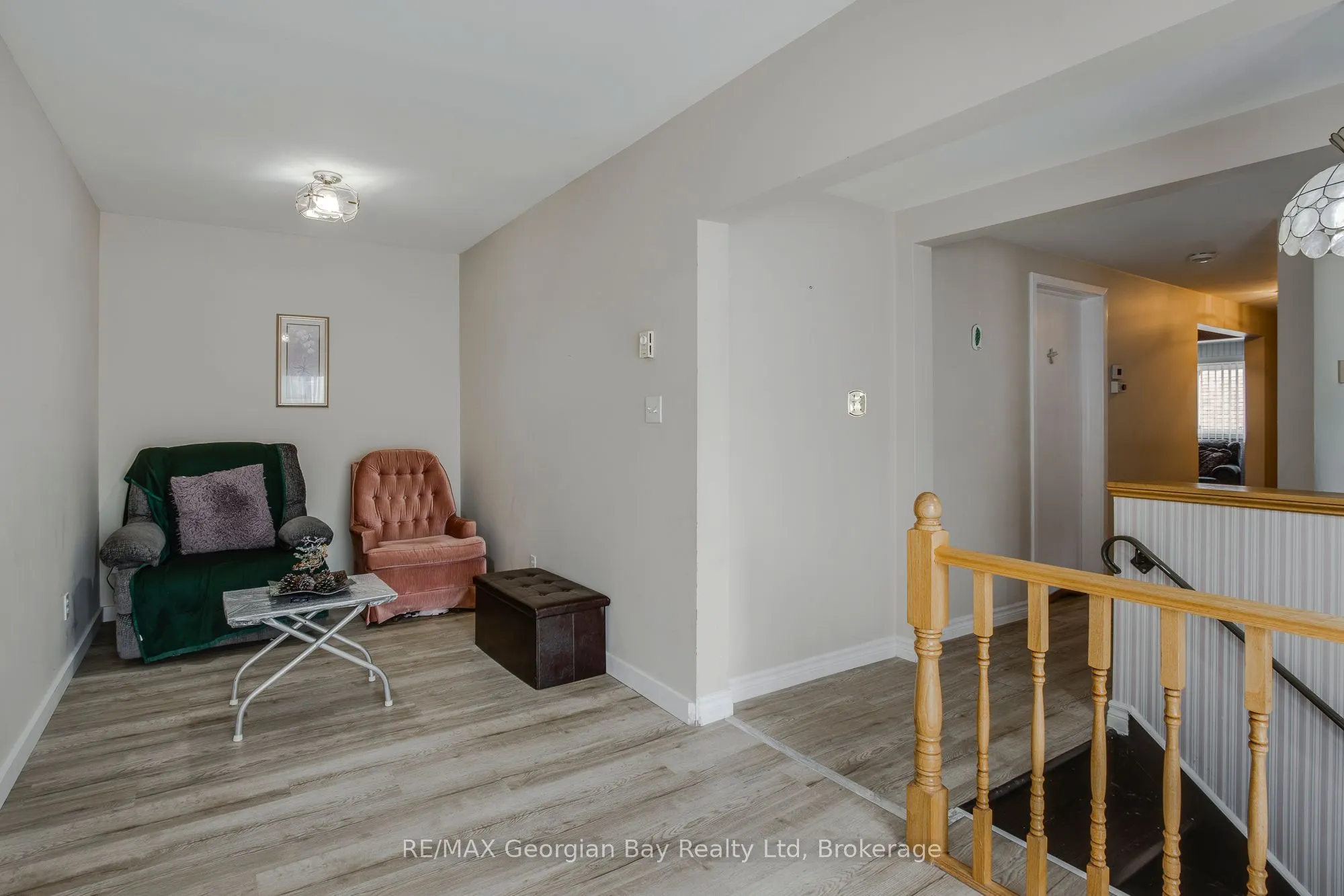 586 Dominion Avenue