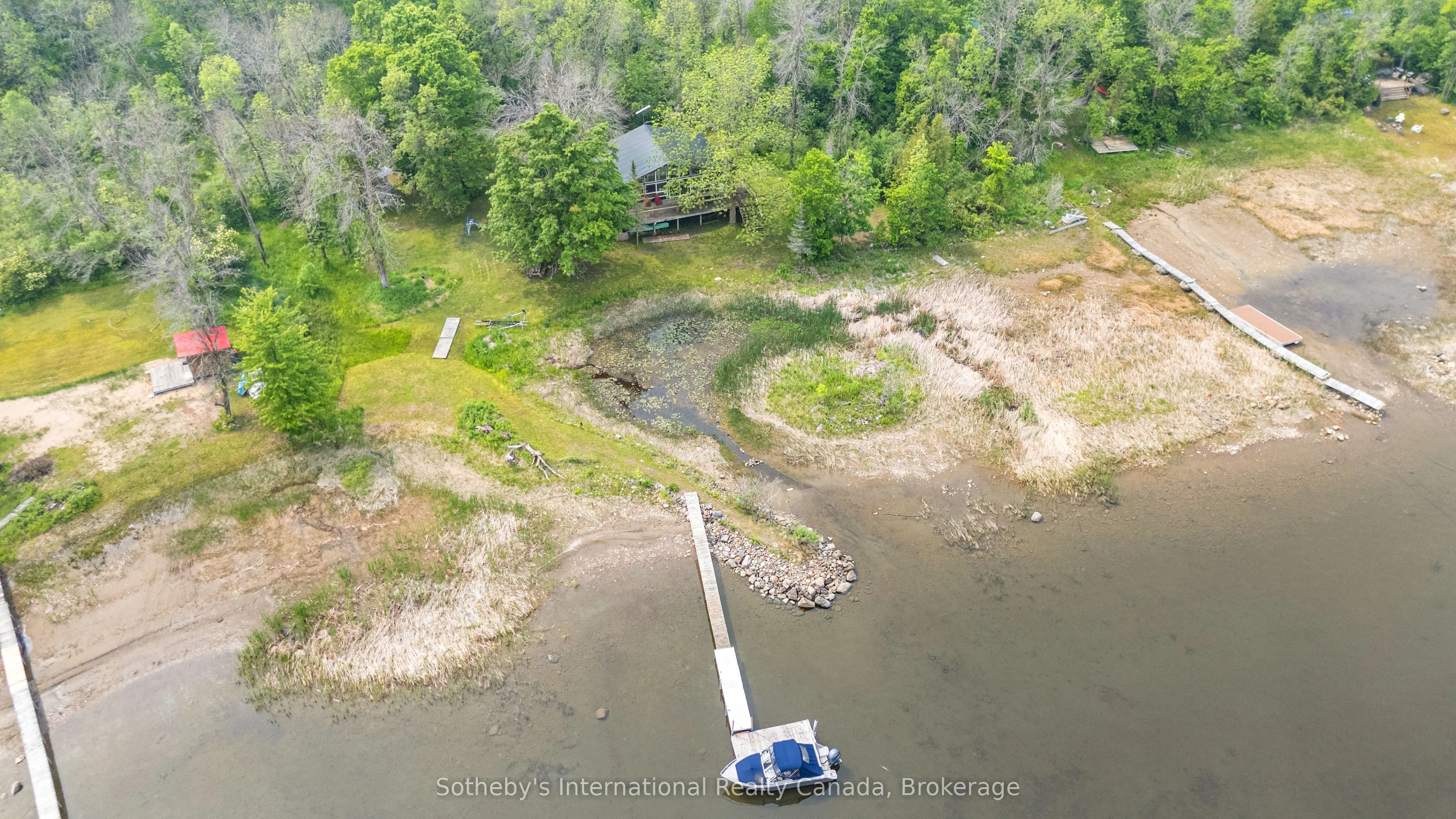 10 & 11 Methodist Island