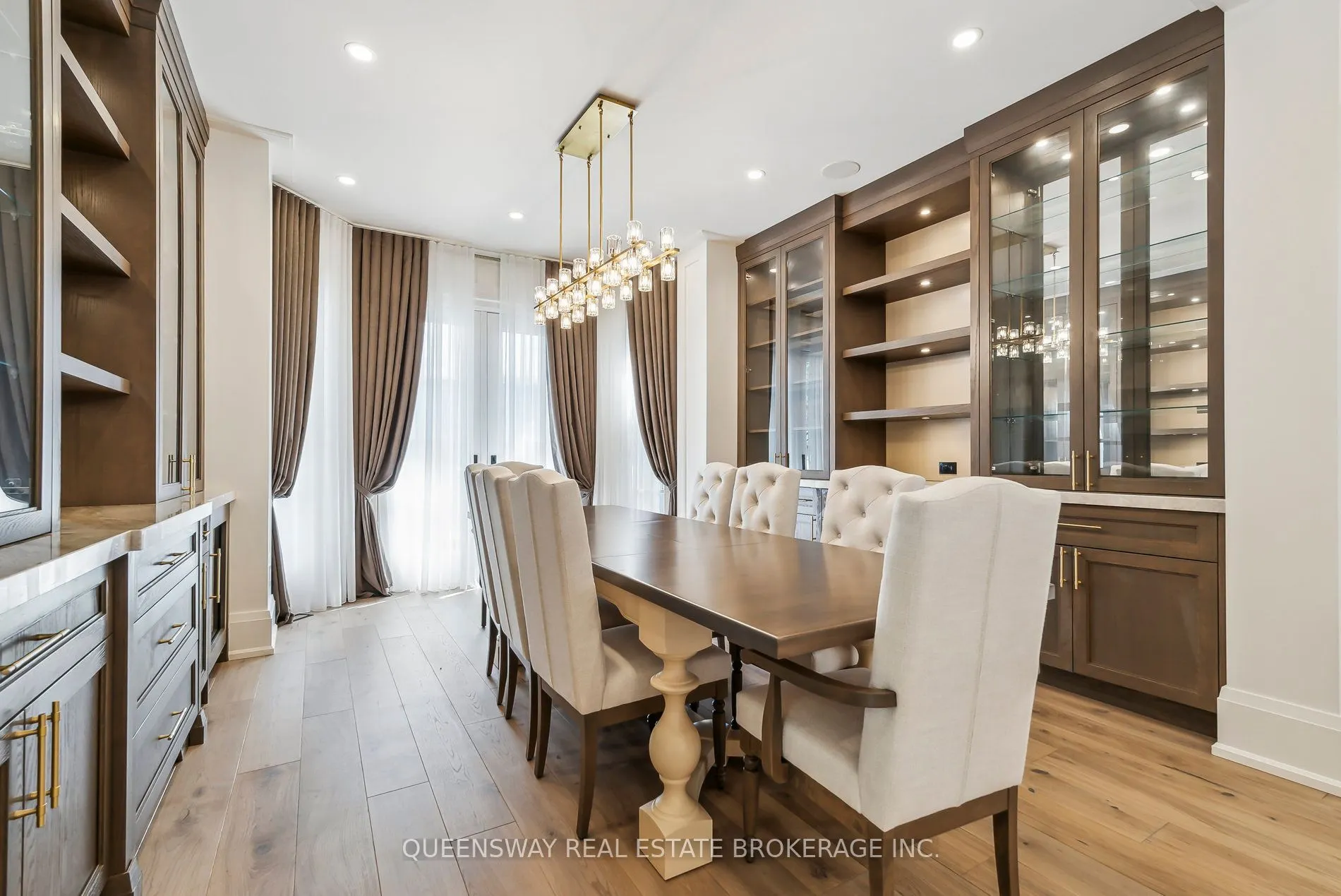 36 Pioneer Trail