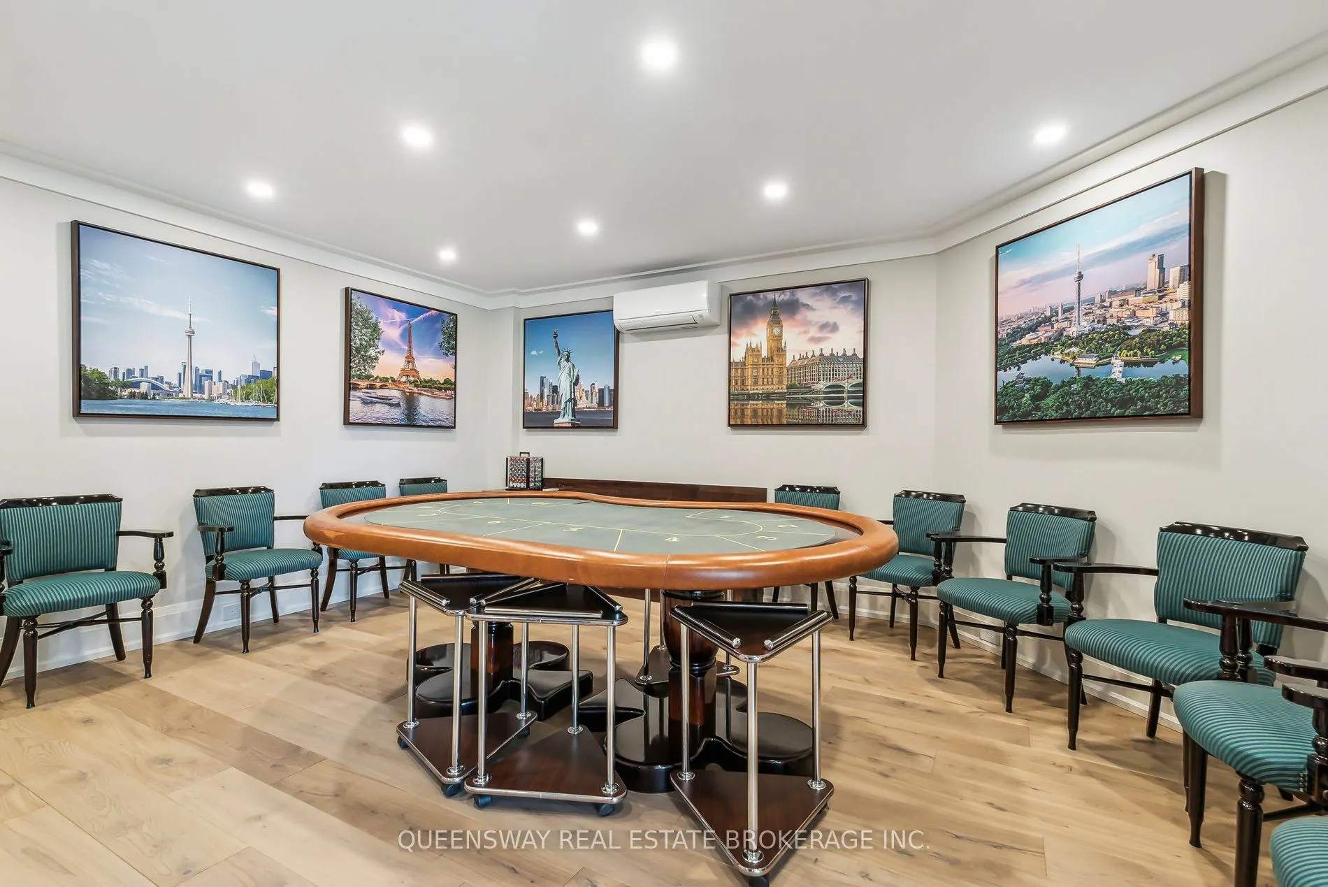 36 Pioneer Trail