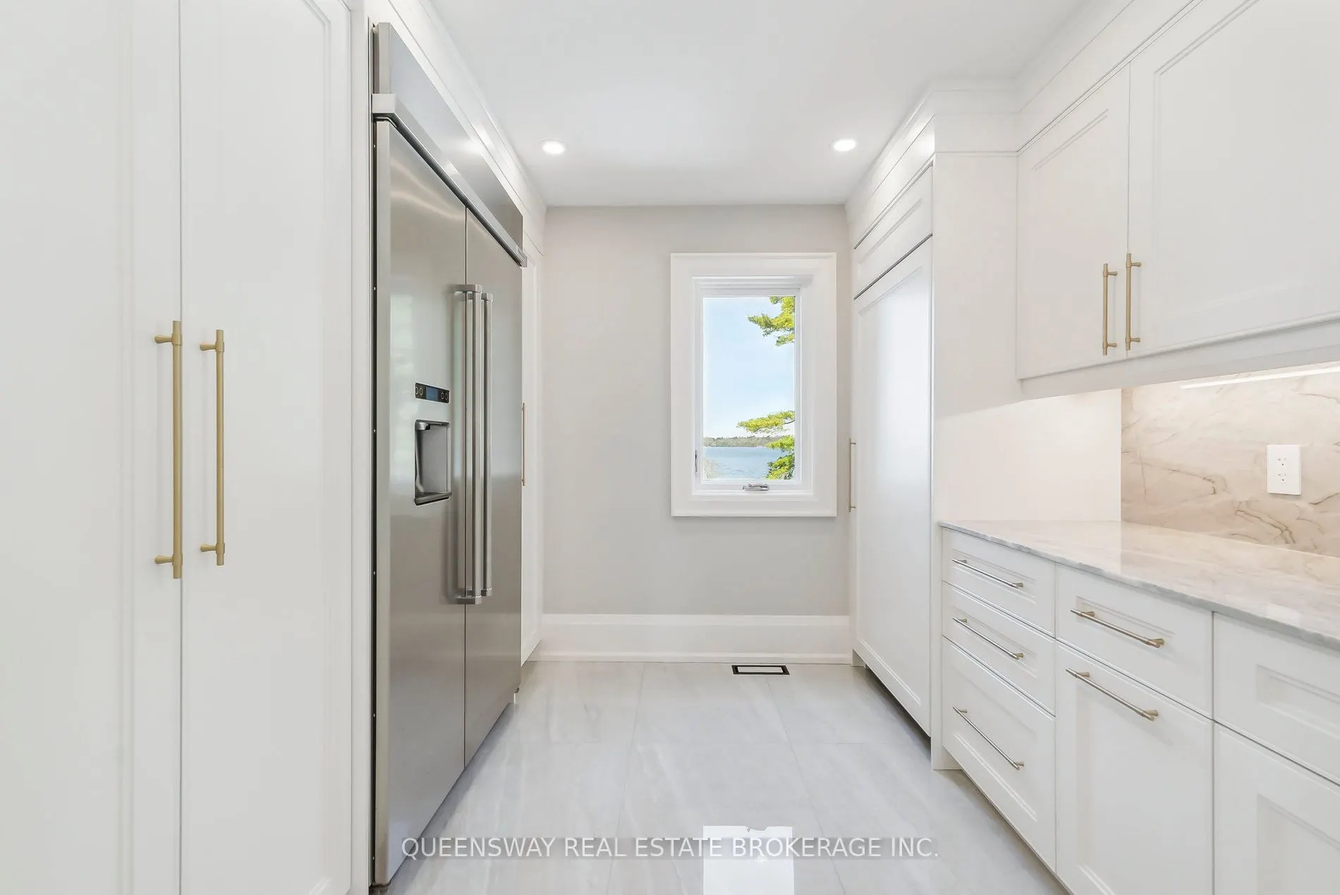 36 Pioneer Trail