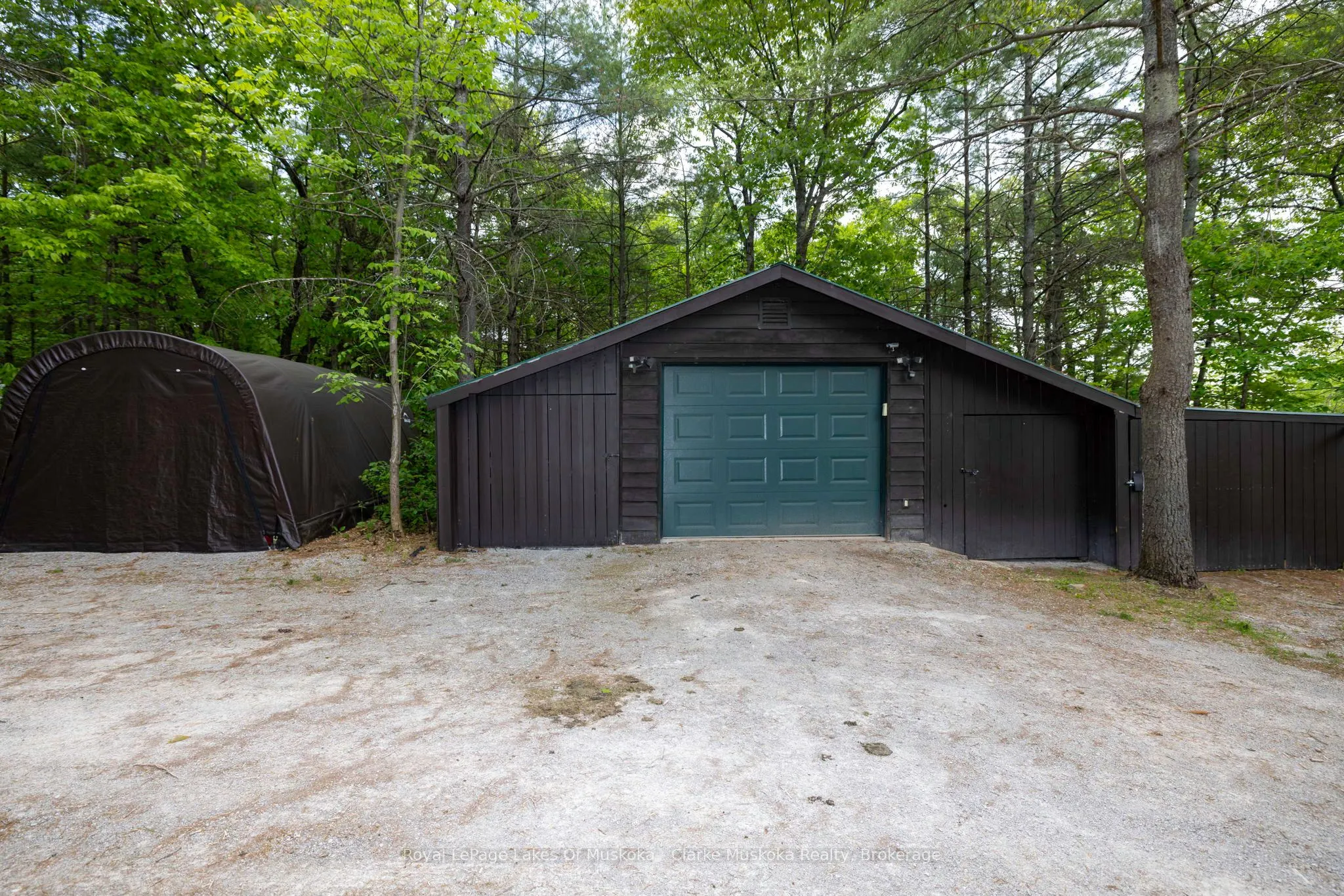 1719 Ellis Road
