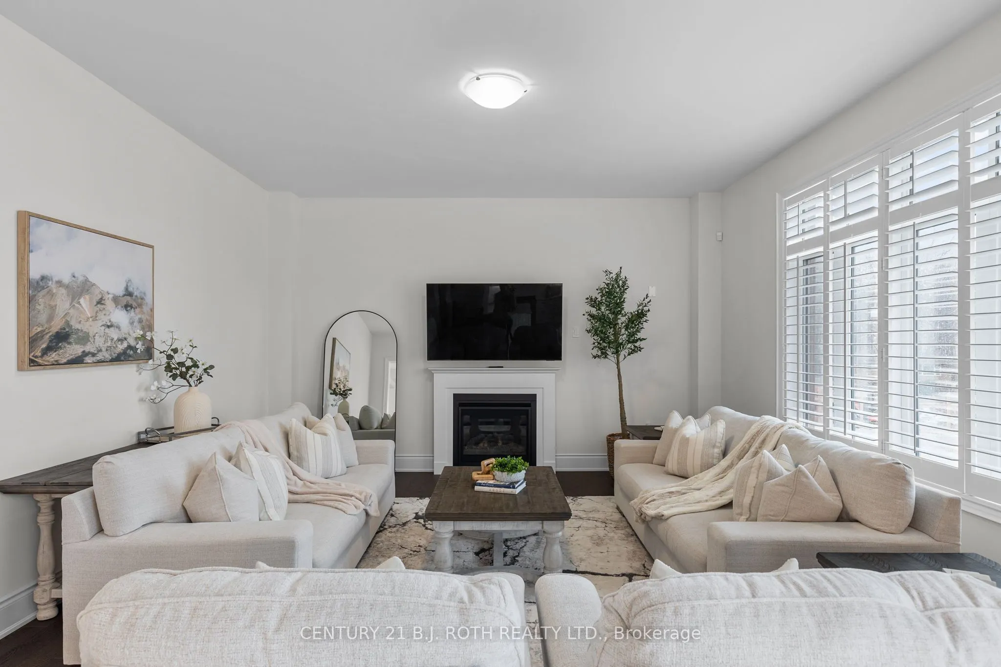 53 SANFORD Circle