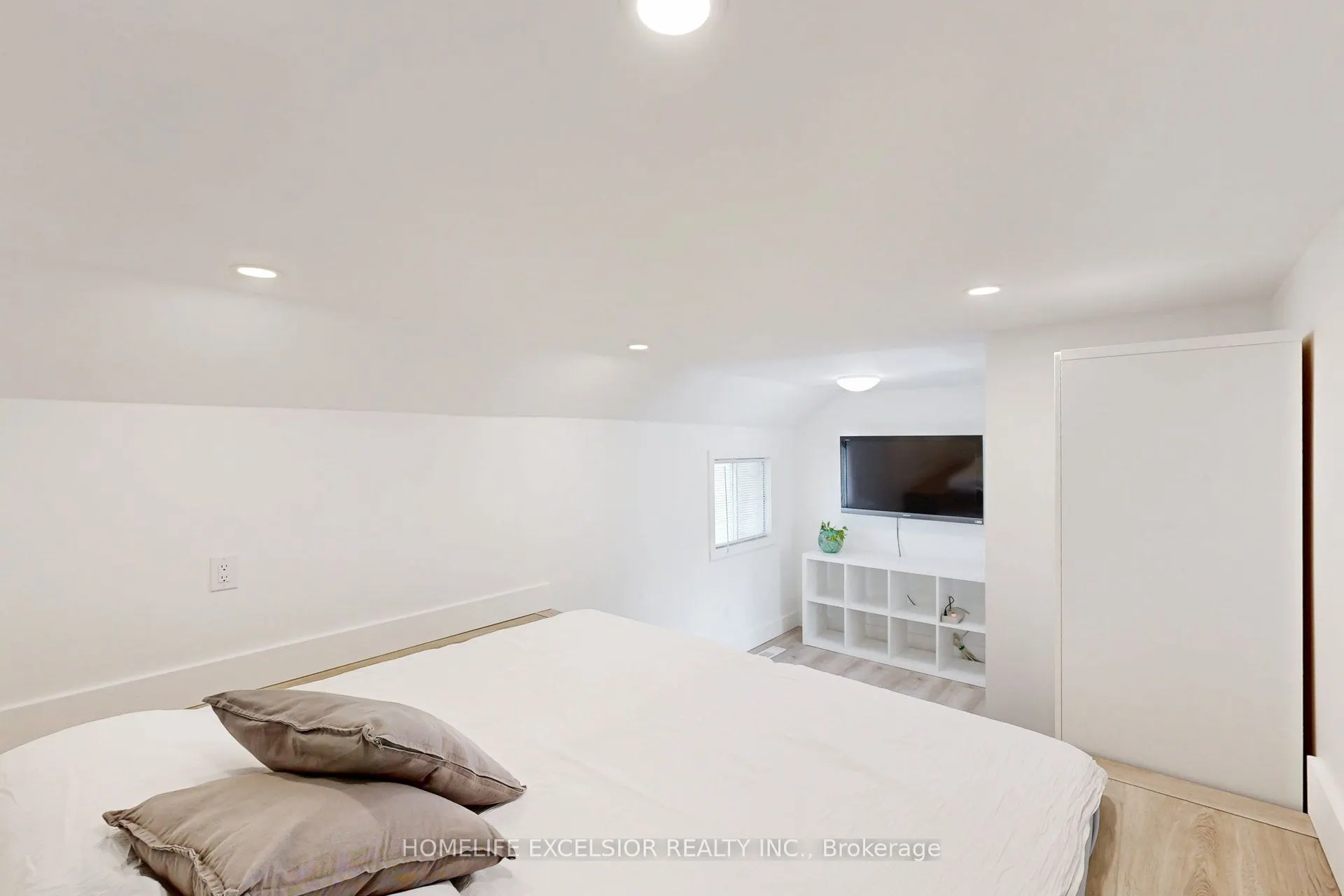 1141 Ramara 47 Road