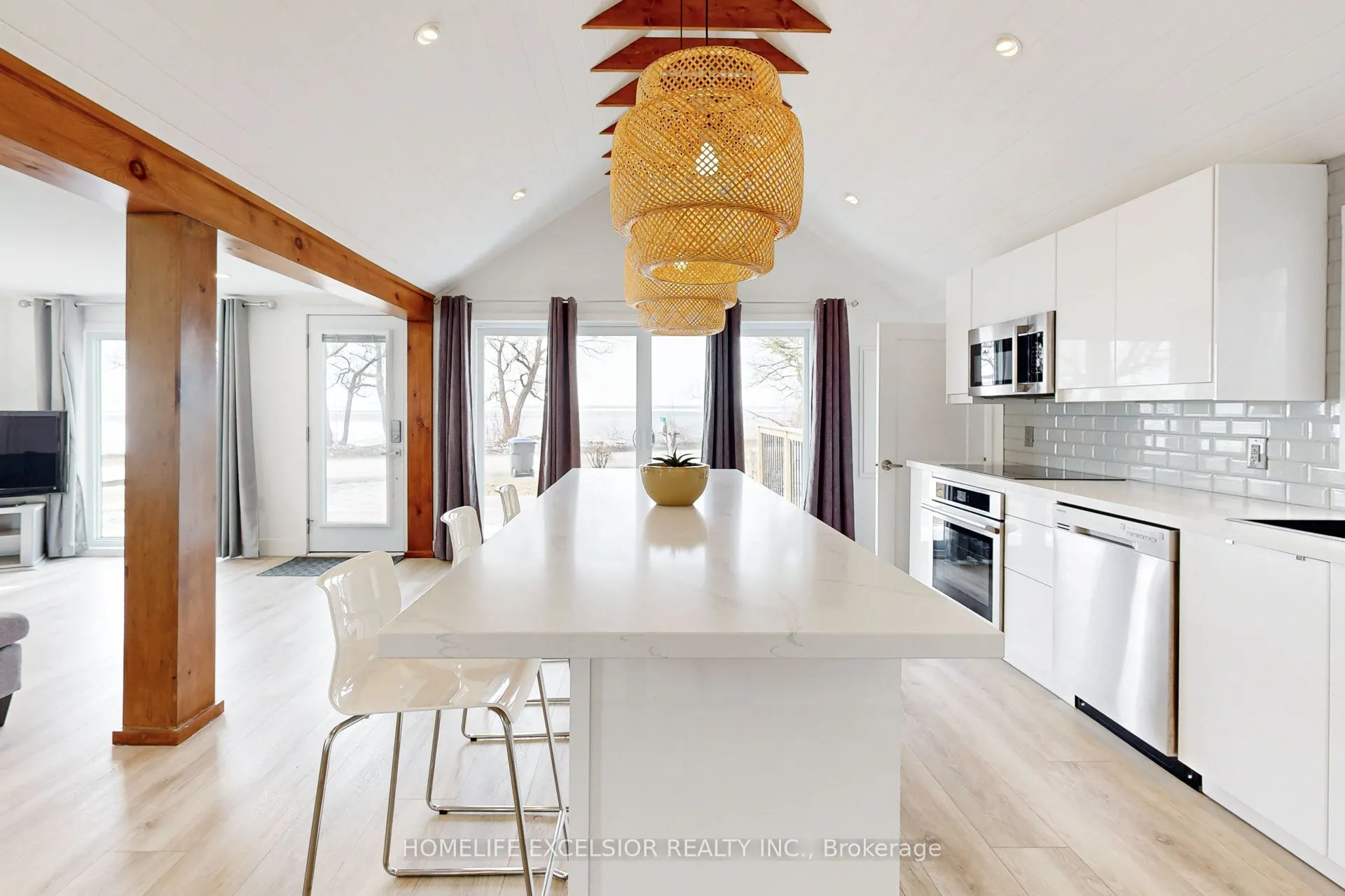 1141 Ramara 47 Road