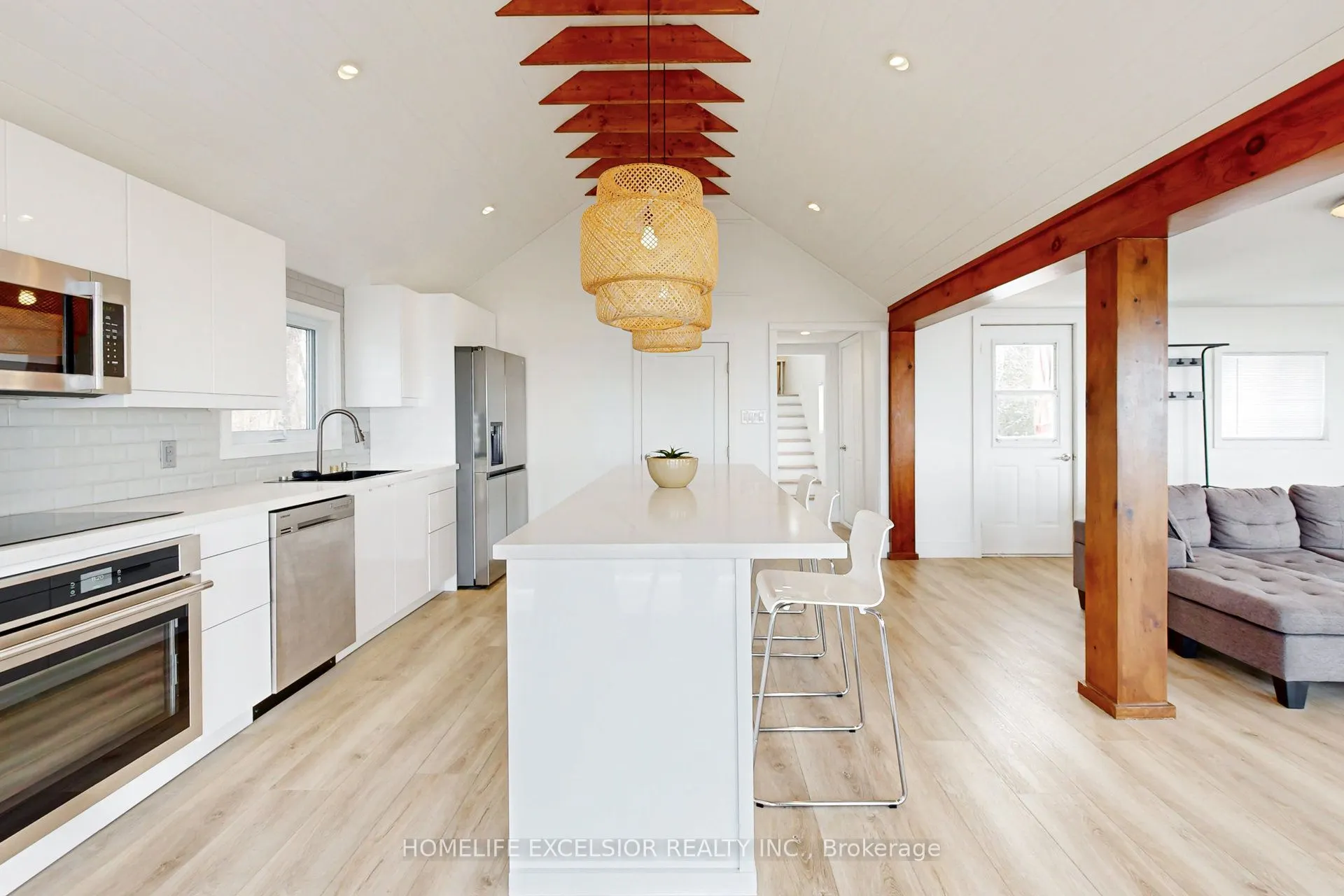 1141 Ramara 47 Road