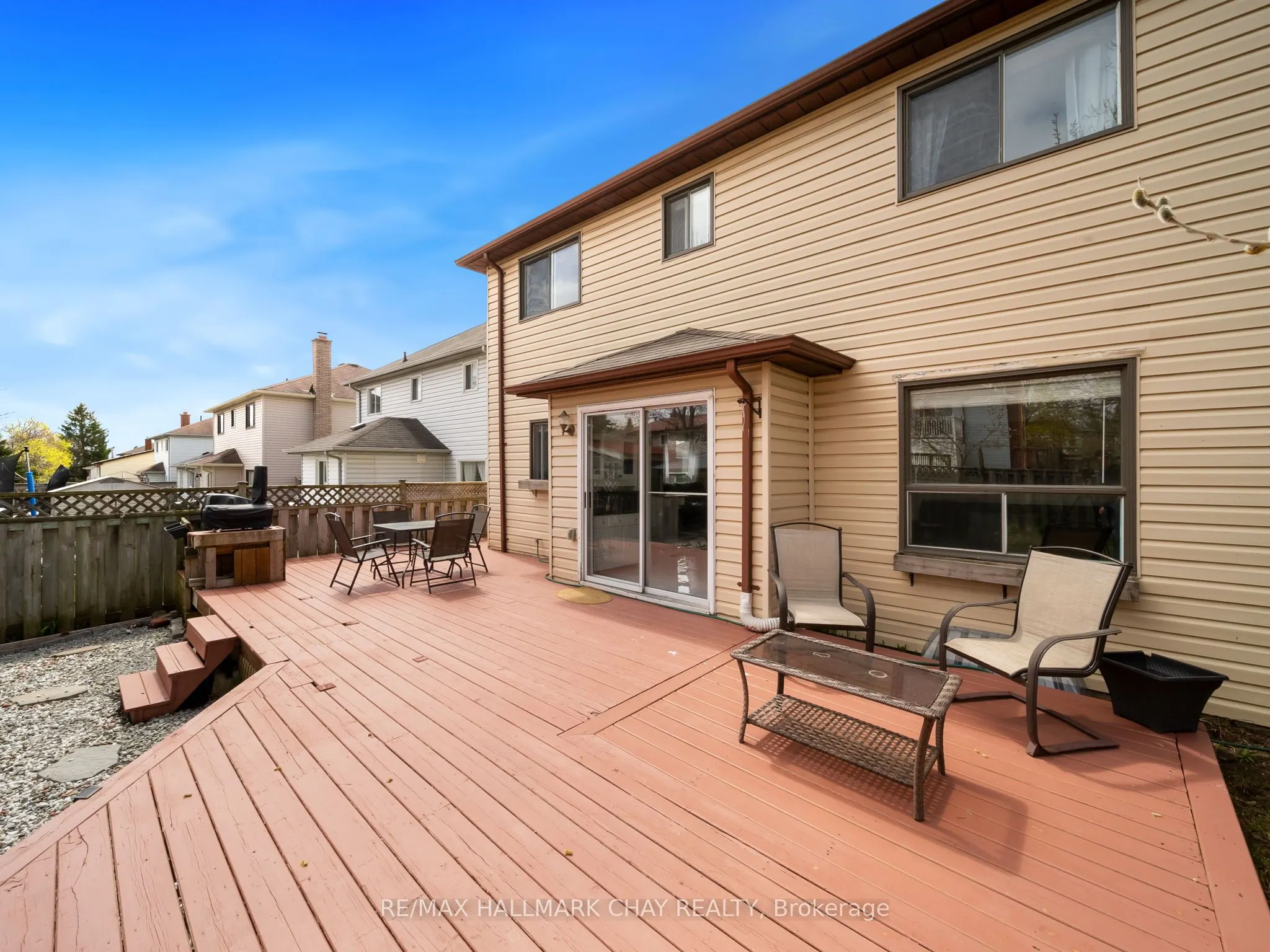 51 SHAKESPEARE Crescent