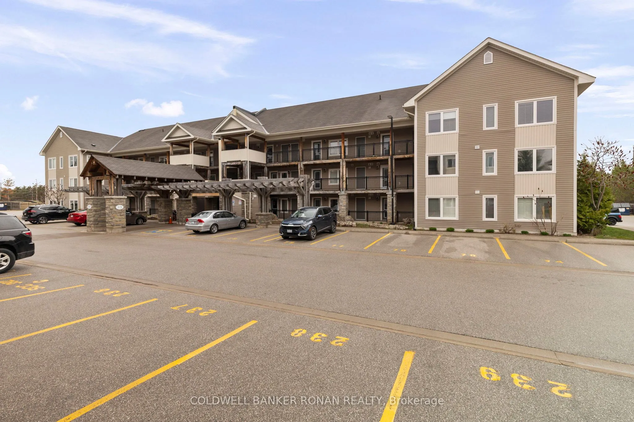 3 Brandy Lane Drive, #205