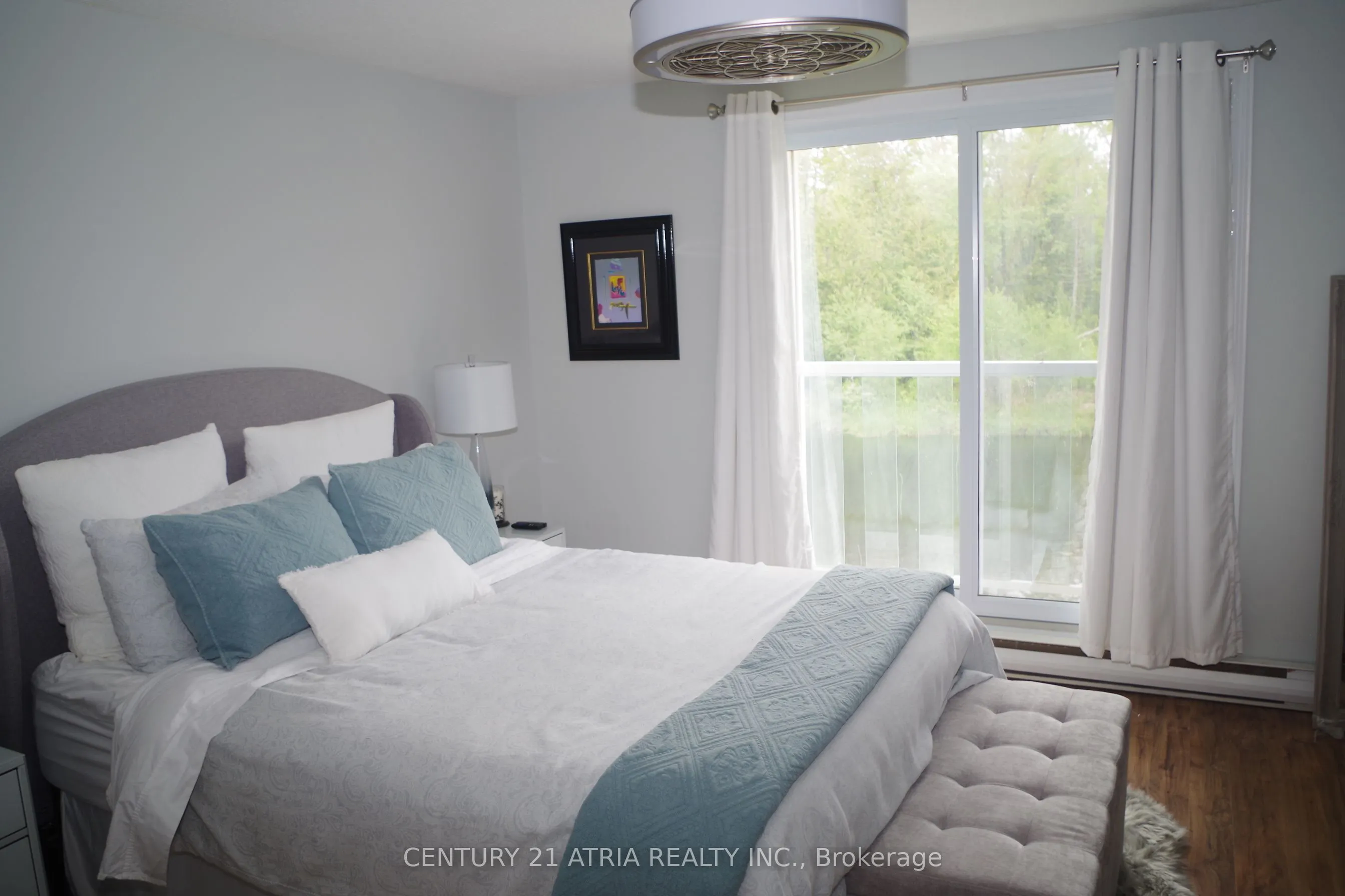 4 Paradise Boulevard, #24