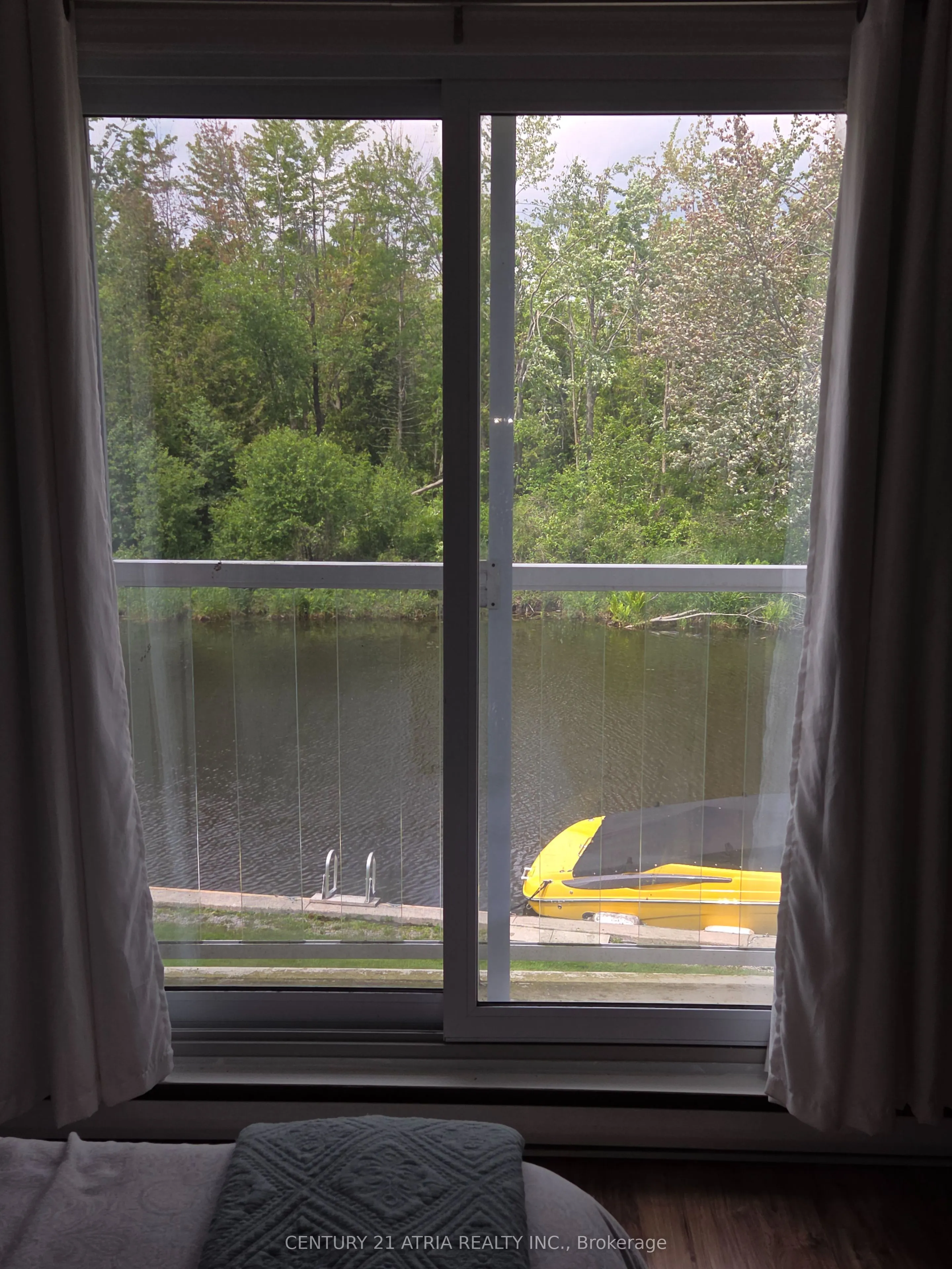 4 Paradise Boulevard, #24