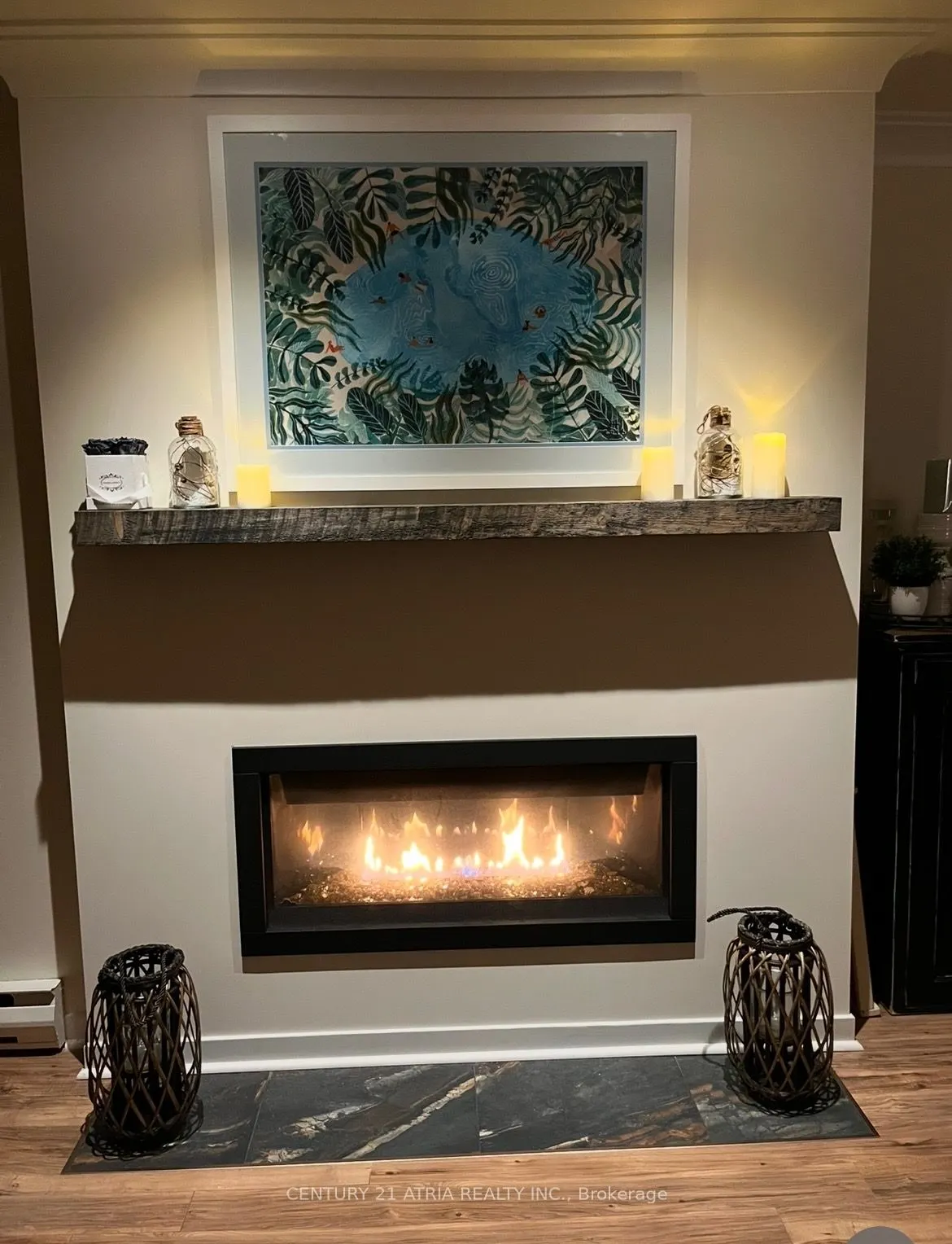 4 Paradise Boulevard, #24