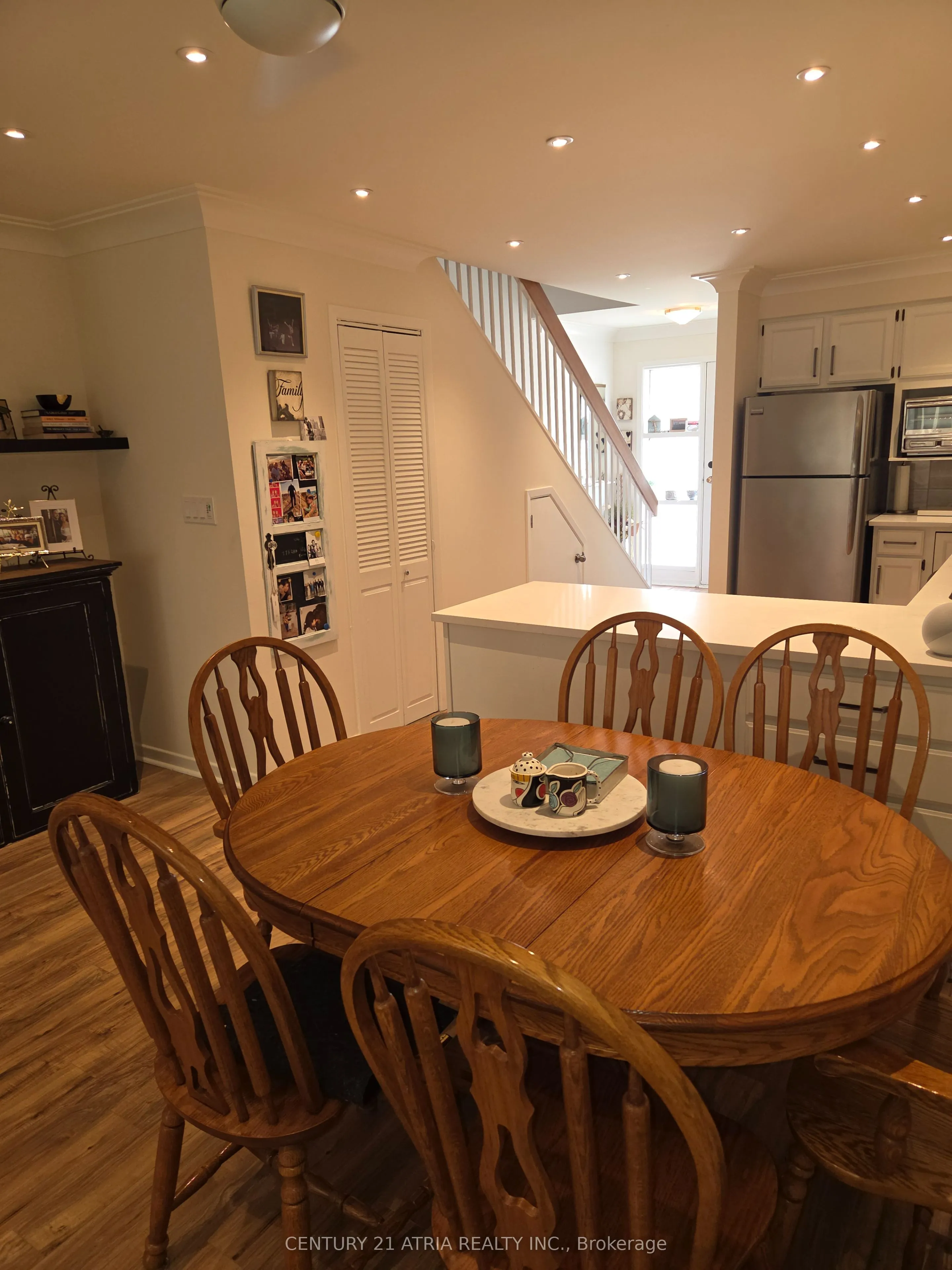 4 Paradise Boulevard, #24