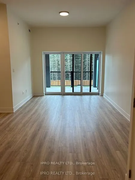 121 Mary Street, #205