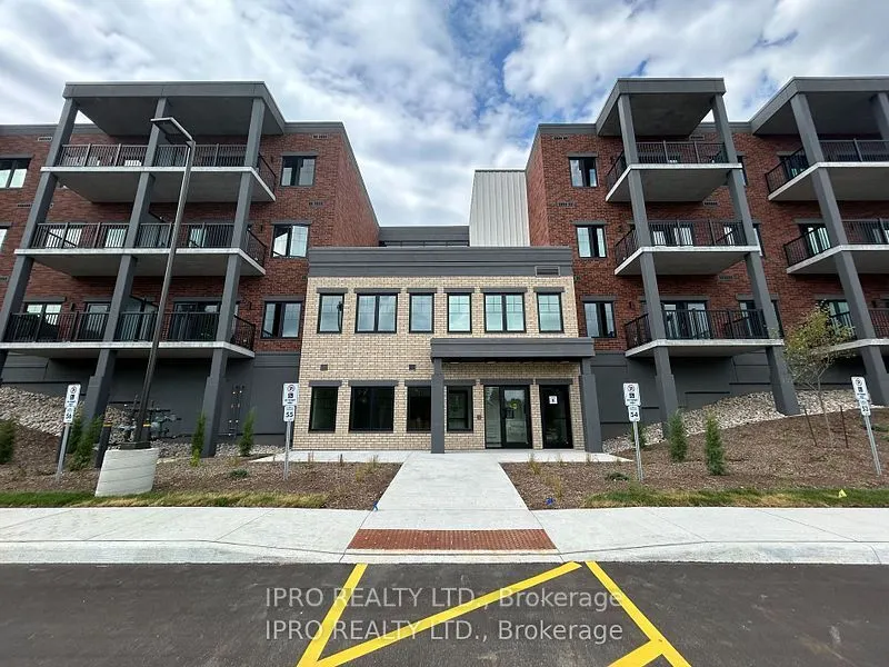 121 Mary Street, #205