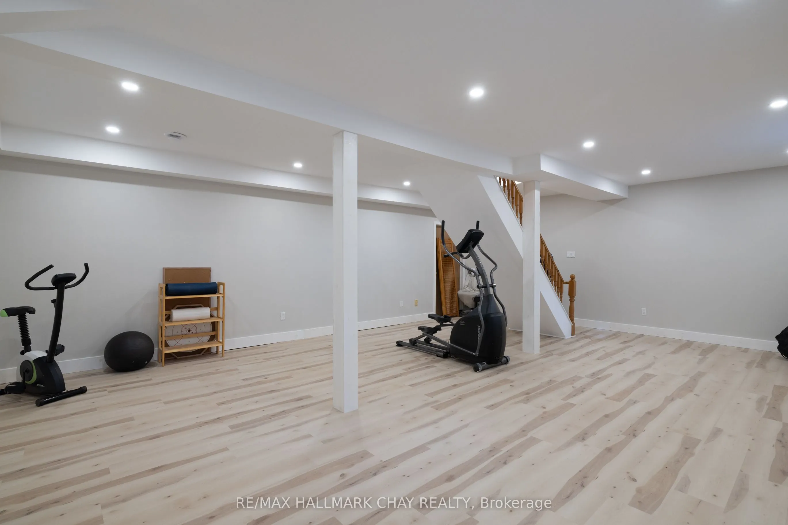 372 Lakewood Drive