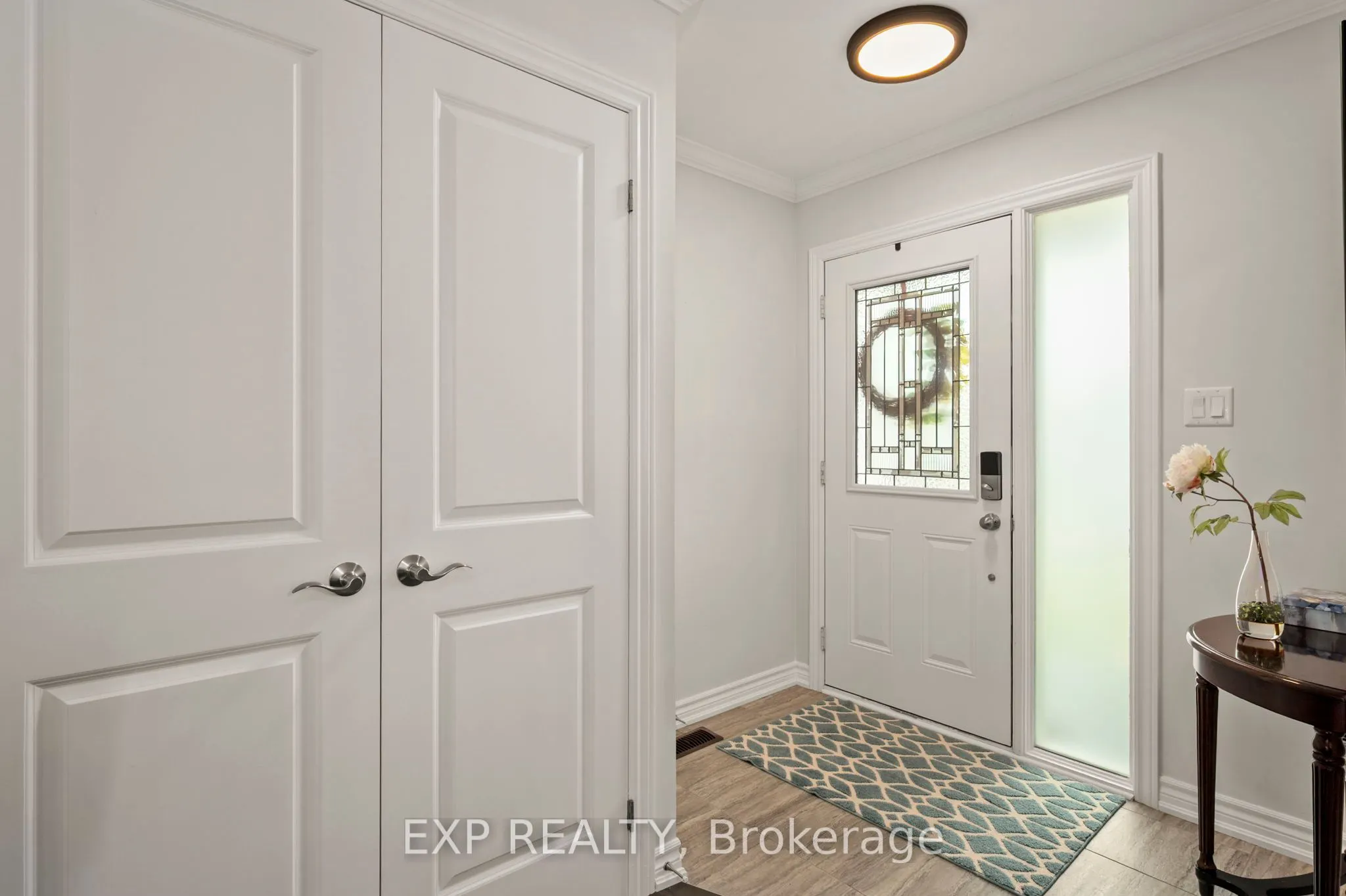 10 Sinclair Crescent
