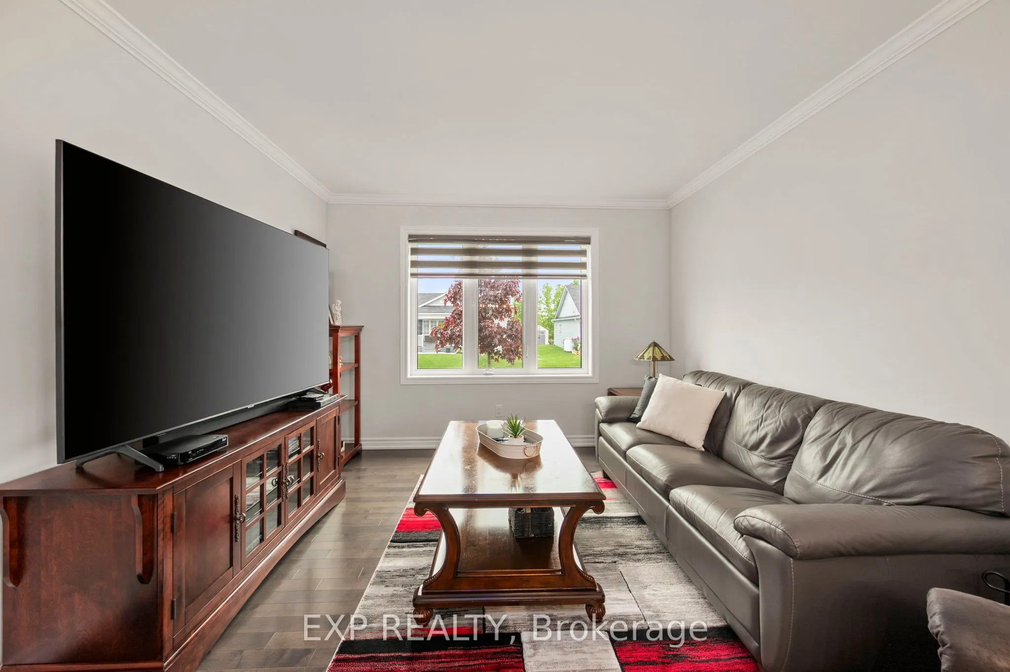 10 Sinclair Crescent