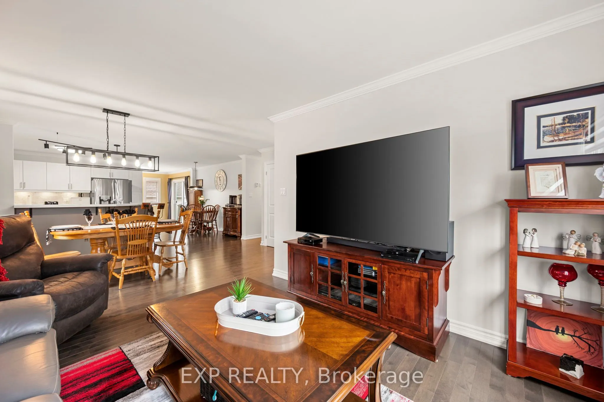 10 Sinclair Crescent