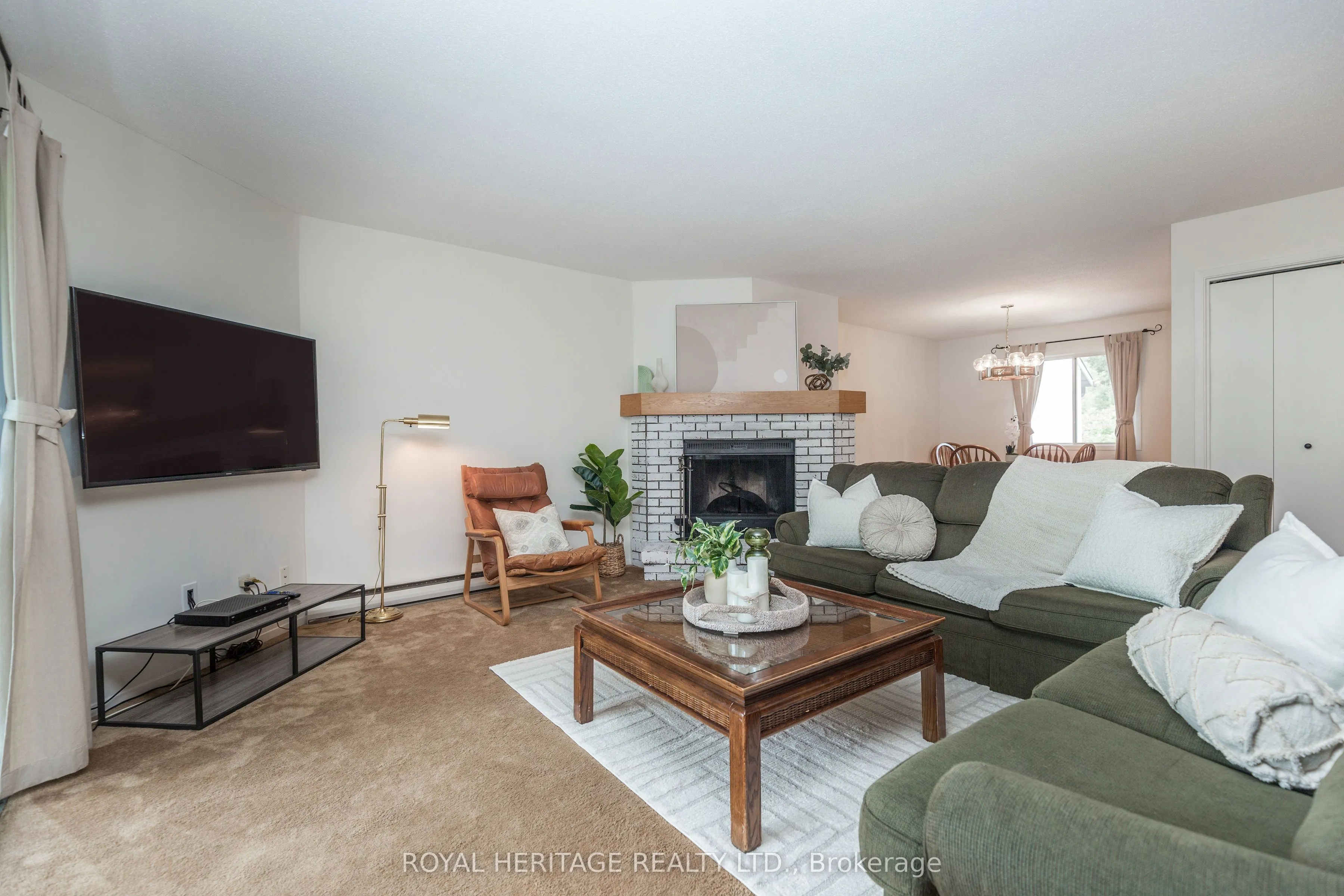 1102 Horseshoe Valley Road W, #311