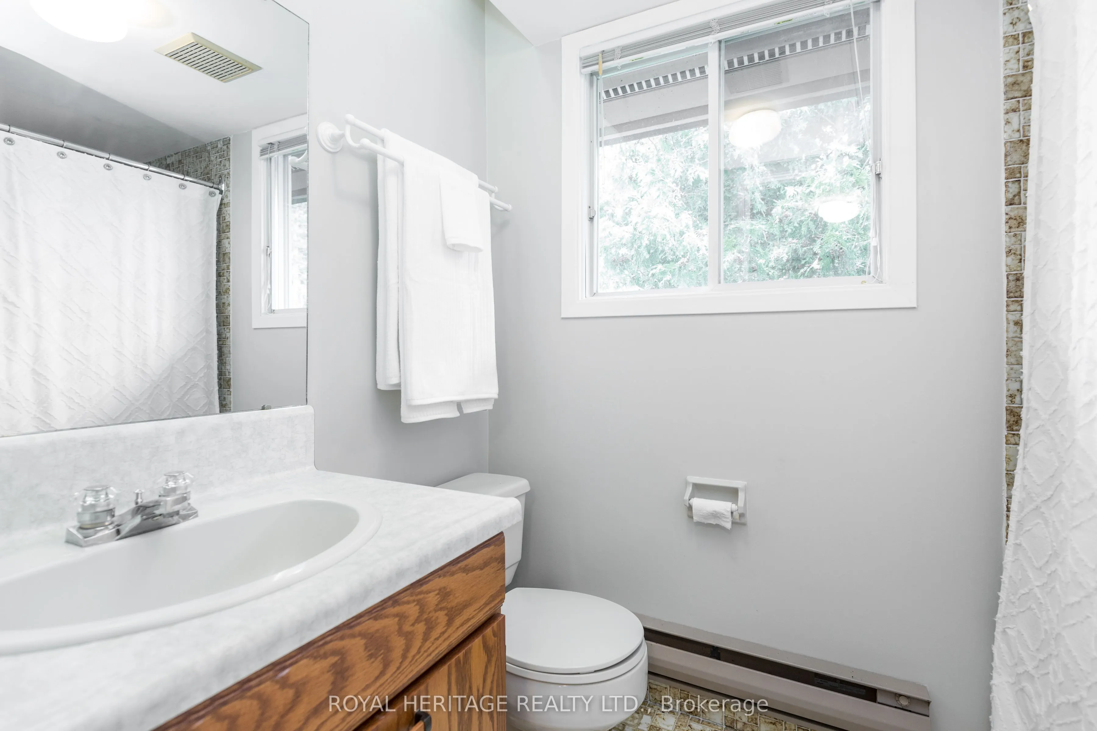 1102 Horseshoe Valley Road W, #311