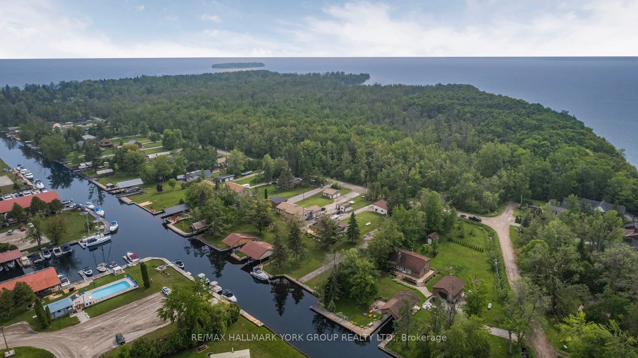 1000 Strawberry Island